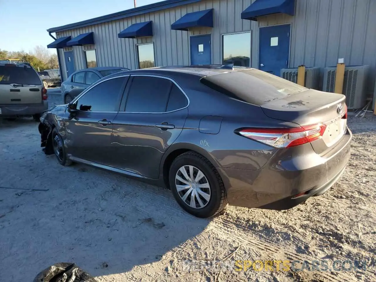 2 Photograph of a damaged car 4T1C31AK8LU013999 TOYOTA CAMRY 2020