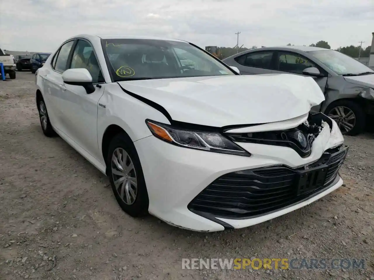 1 Photograph of a damaged car 4T1C31AK8LU521650 TOYOTA CAMRY 2020