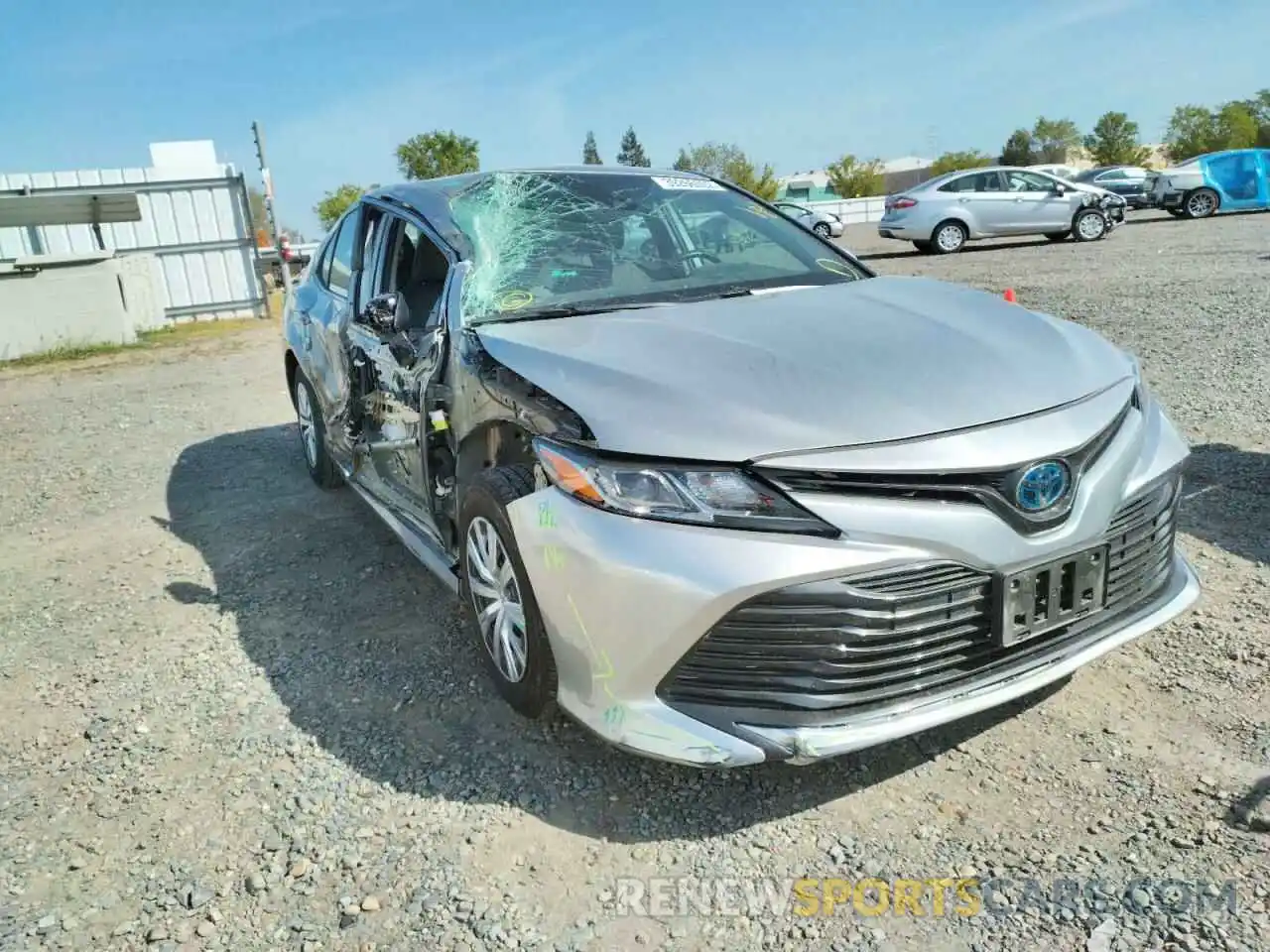 1 Photograph of a damaged car 4T1C31AK8LU528520 TOYOTA CAMRY 2020