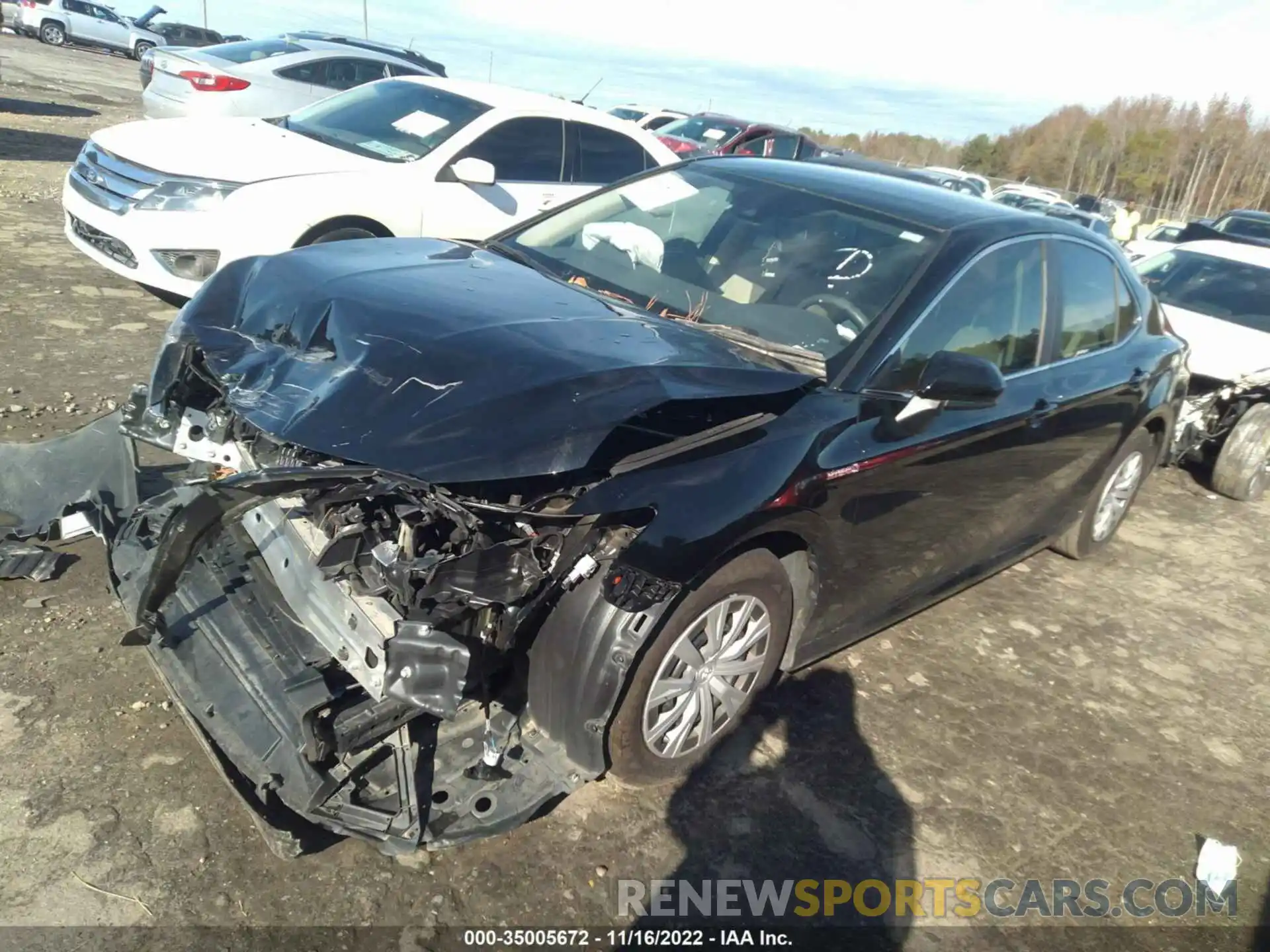 2 Photograph of a damaged car 4T1C31AK8LU529702 TOYOTA CAMRY 2020