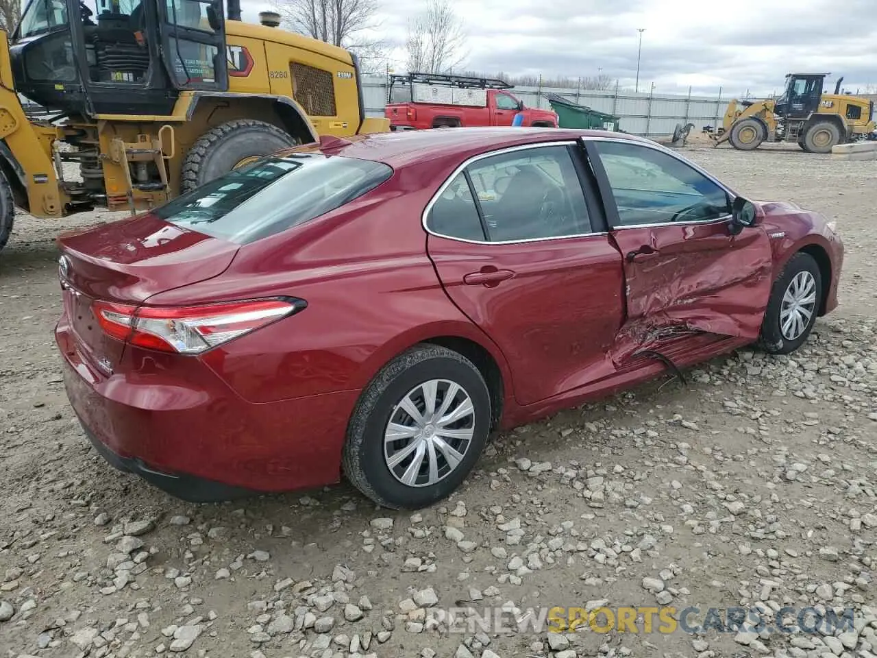 3 Photograph of a damaged car 4T1C31AK8LU545625 TOYOTA CAMRY 2020