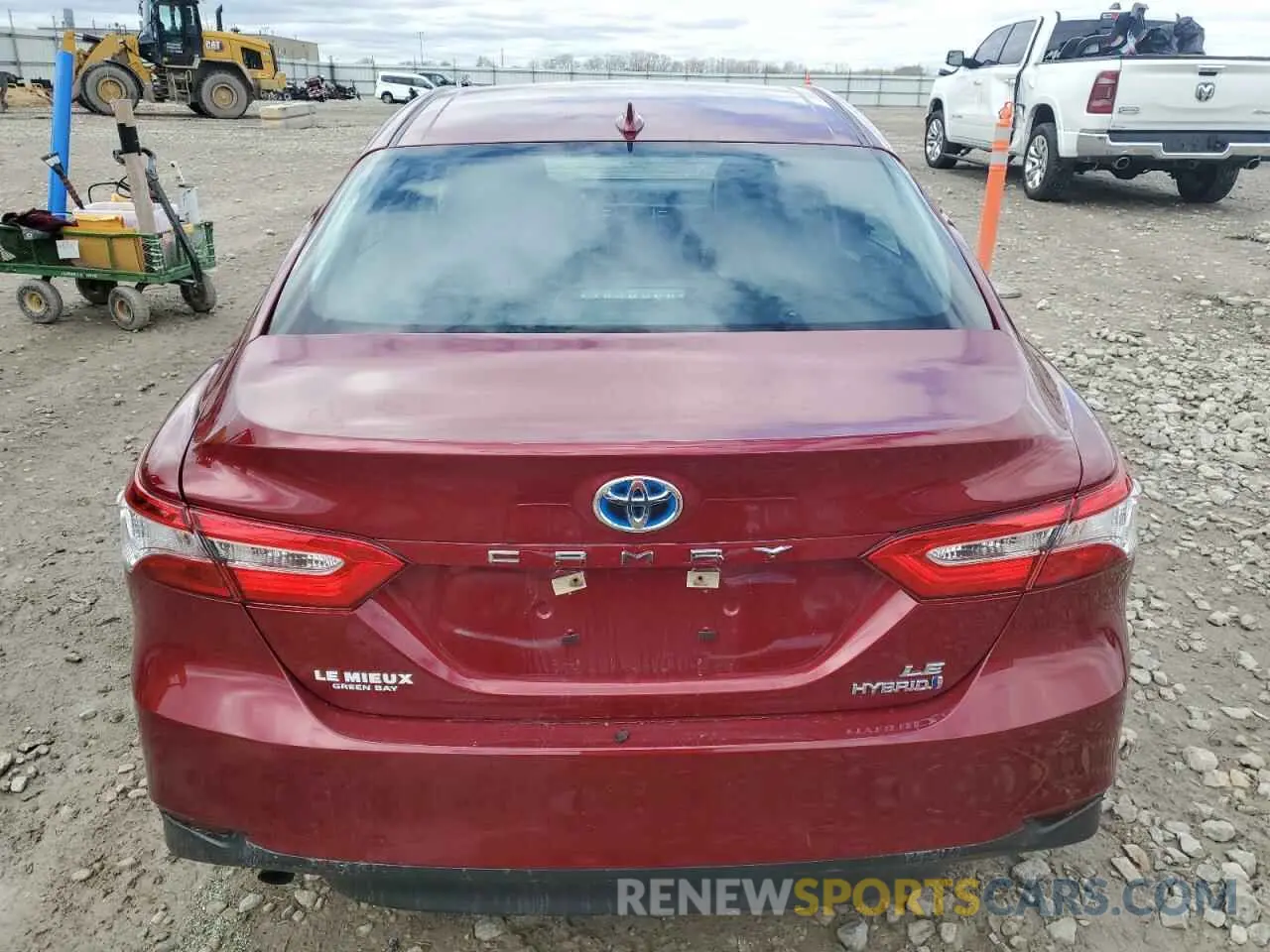 6 Photograph of a damaged car 4T1C31AK8LU545625 TOYOTA CAMRY 2020