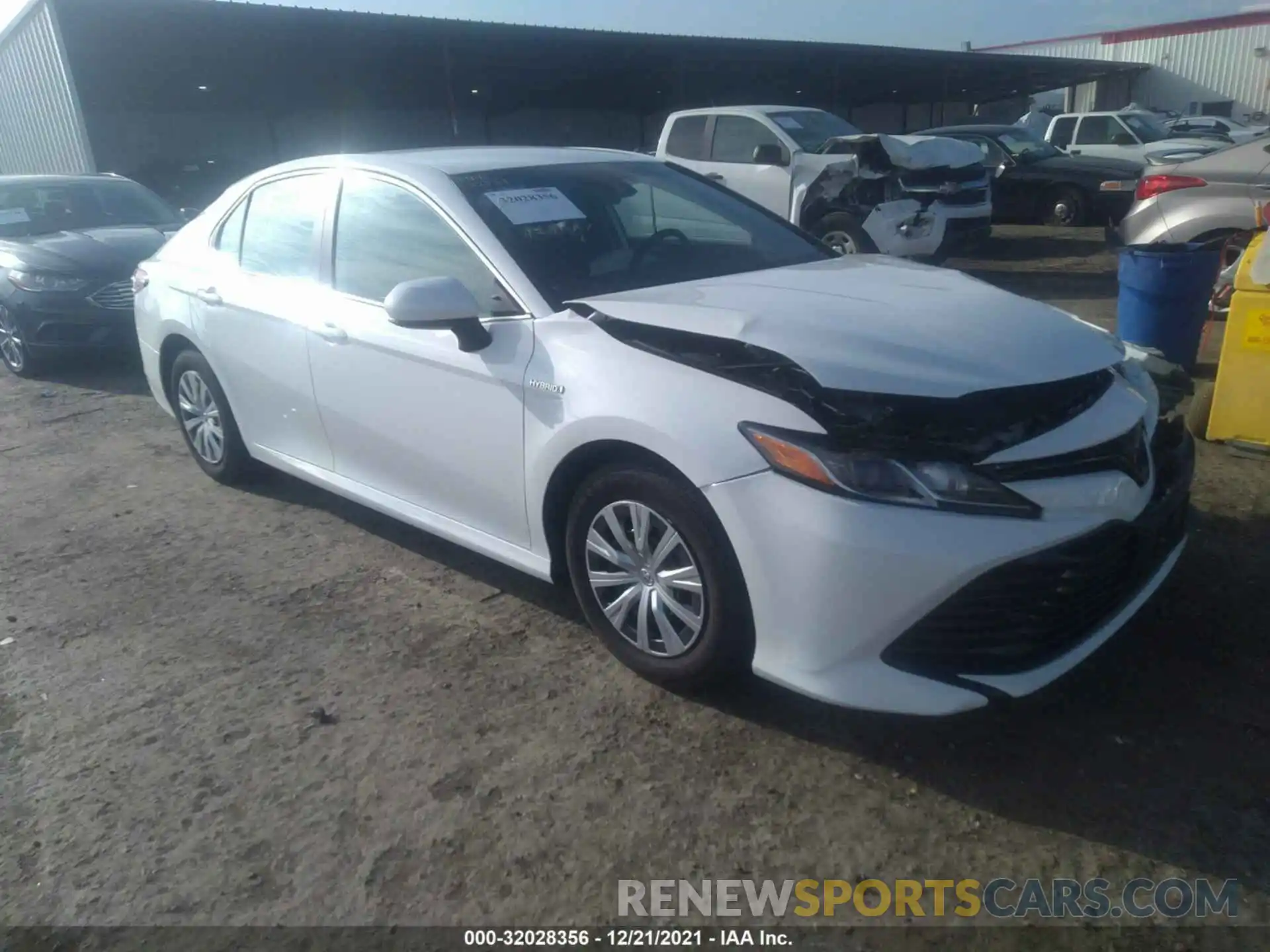 6 Photograph of a damaged car 4T1C31AK8LU546290 TOYOTA CAMRY 2020