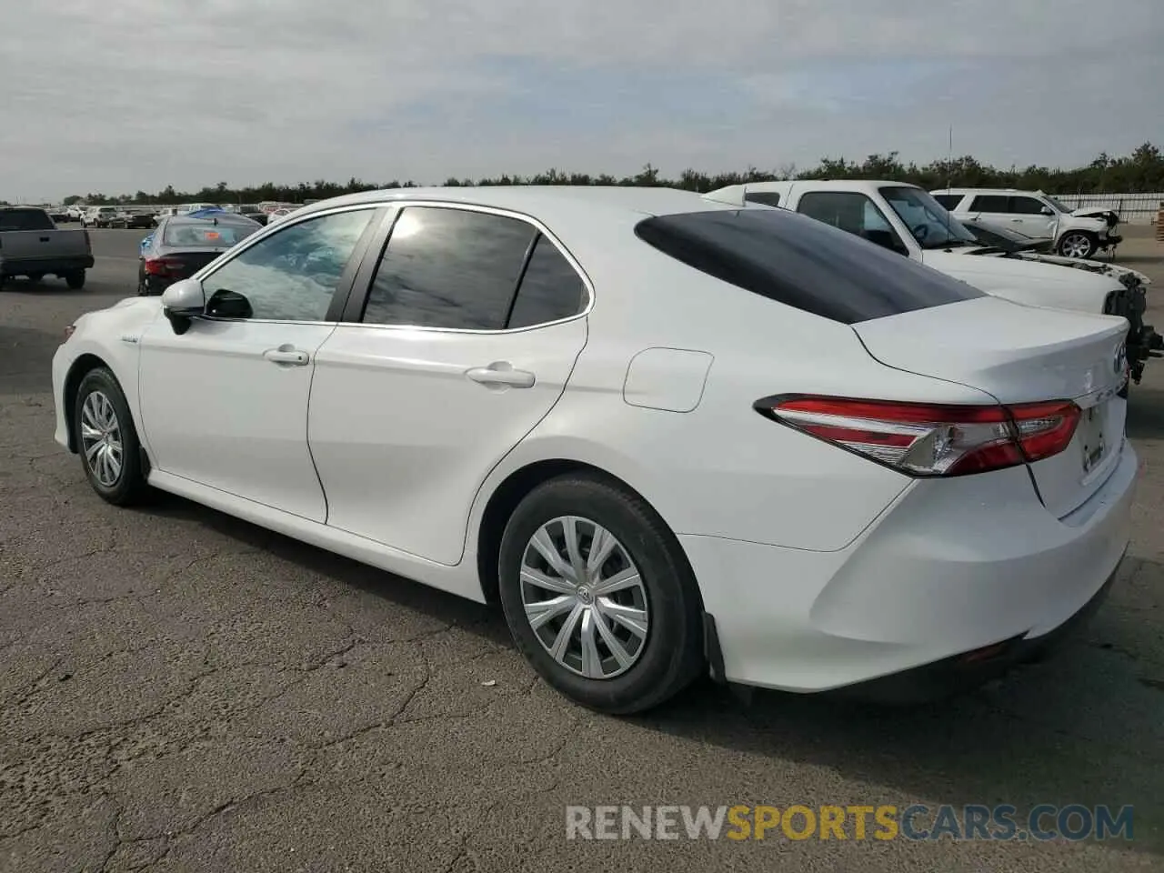 2 Photograph of a damaged car 4T1C31AK9LU012716 TOYOTA CAMRY 2020