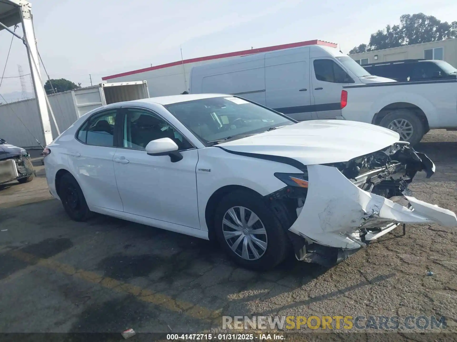 13 Photograph of a damaged car 4T1C31AK9LU018418 TOYOTA CAMRY 2020