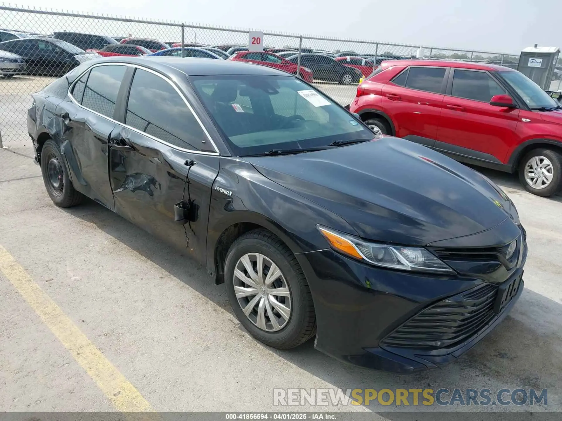 1 Photograph of a damaged car 4T1C31AK9LU019648 TOYOTA CAMRY 2020