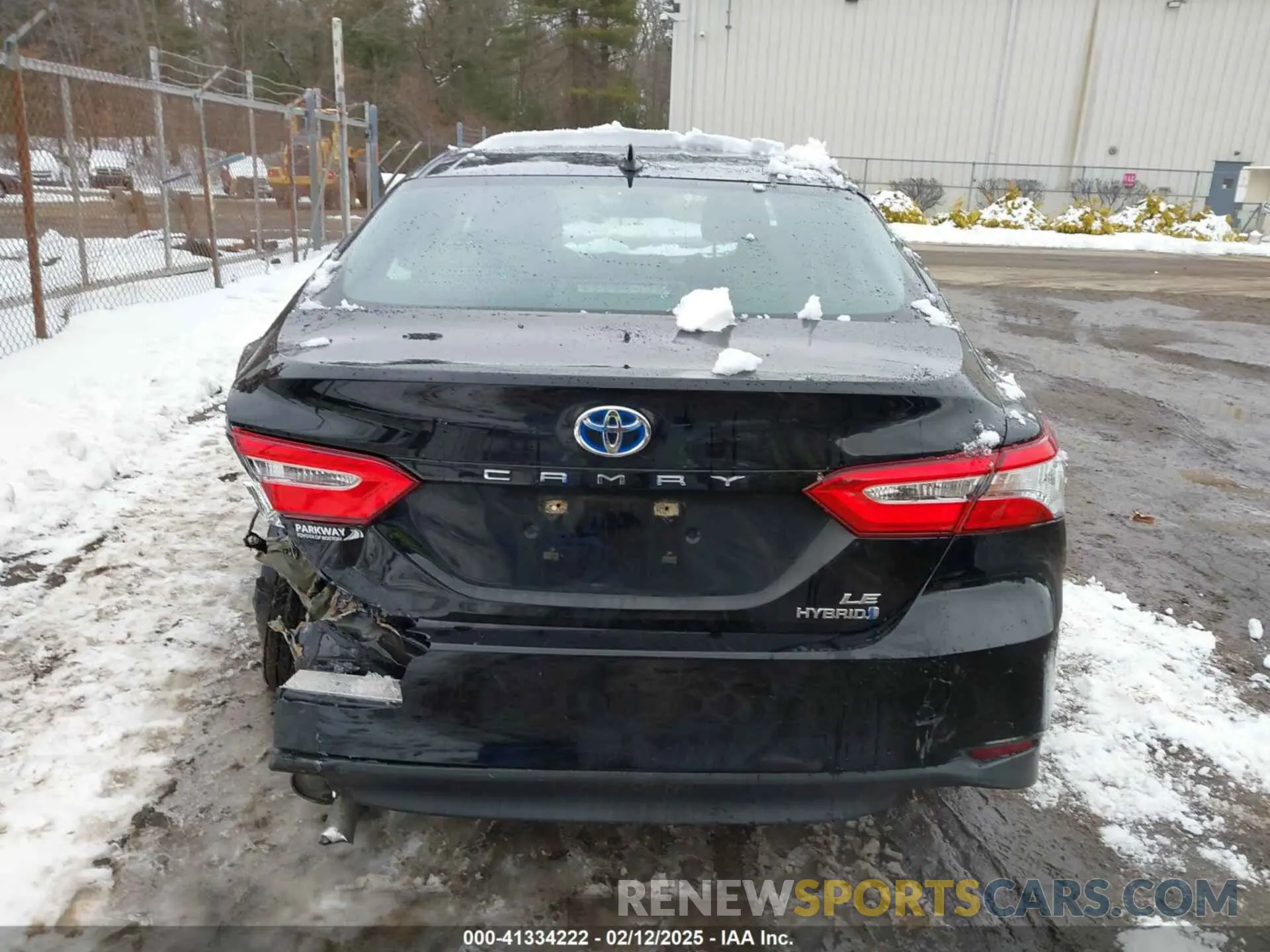 16 Photograph of a damaged car 4T1C31AK9LU537310 TOYOTA CAMRY 2020
