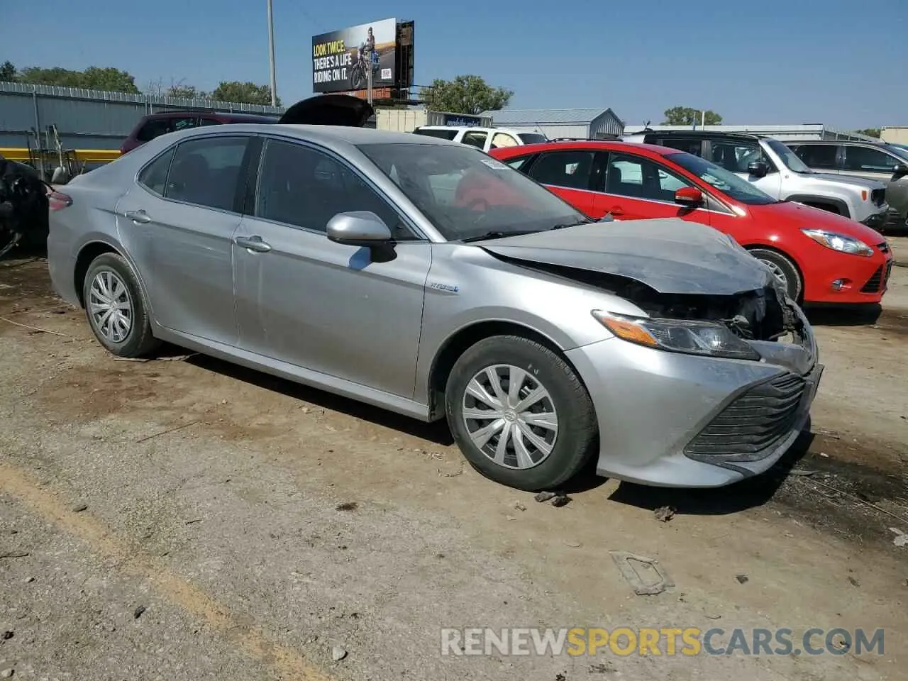 4 Photograph of a damaged car 4T1C31AK9LU539719 TOYOTA CAMRY 2020