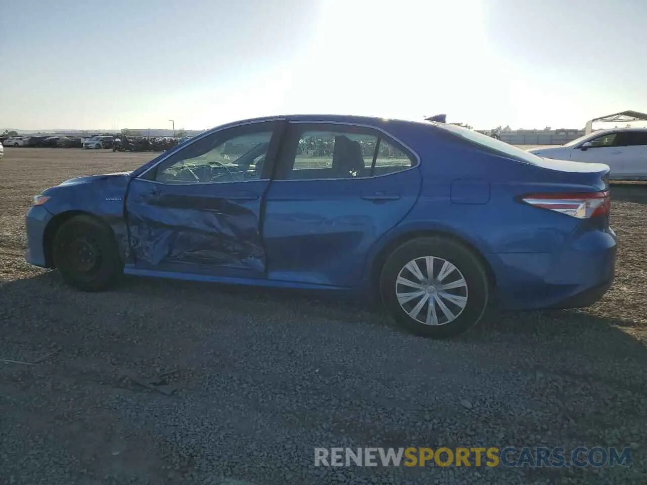 2 Photograph of a damaged car 4T1C31AKXLU012367 TOYOTA CAMRY 2020