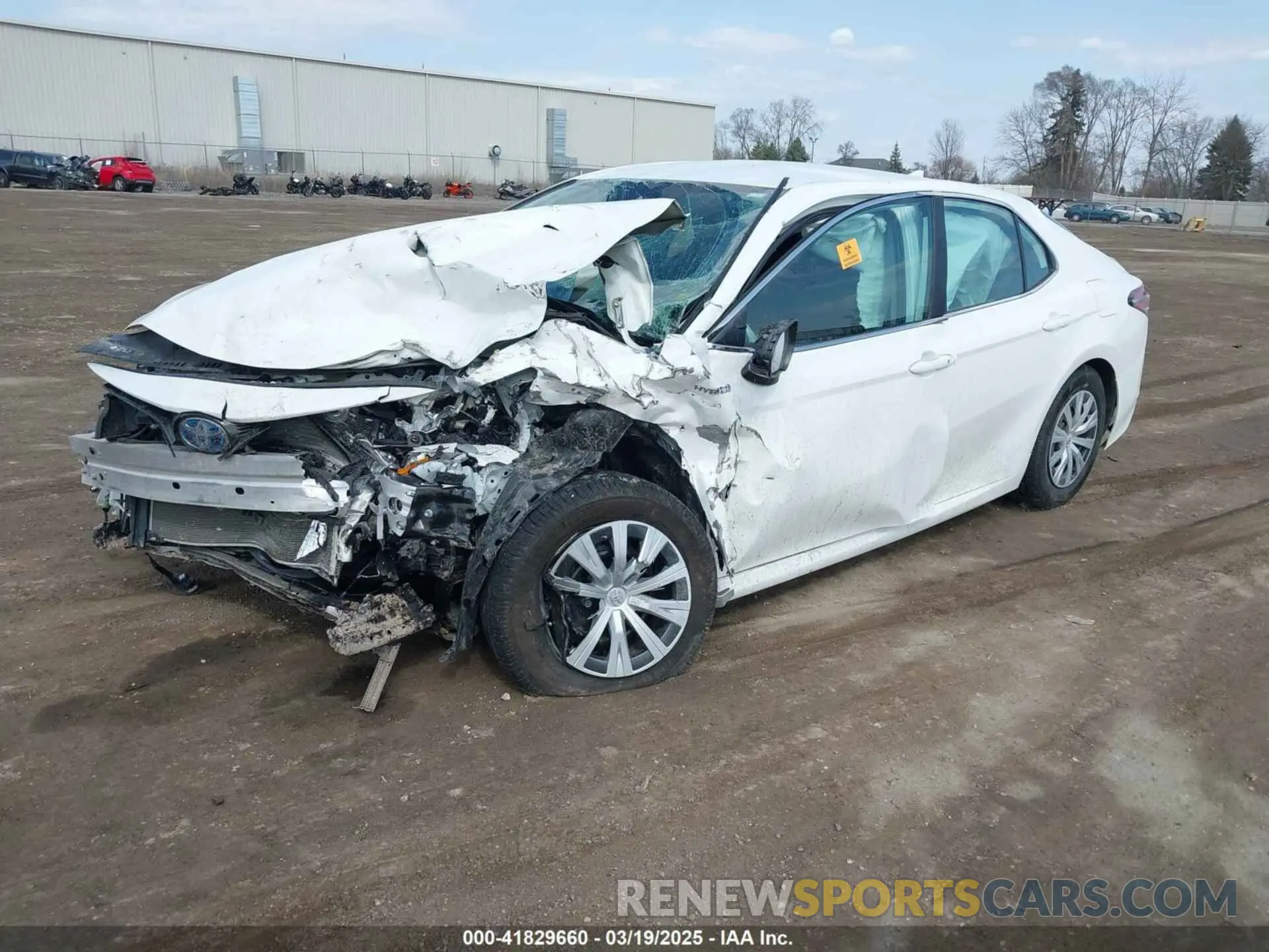 2 Photograph of a damaged car 4T1C31AKXLU019674 TOYOTA CAMRY 2020
