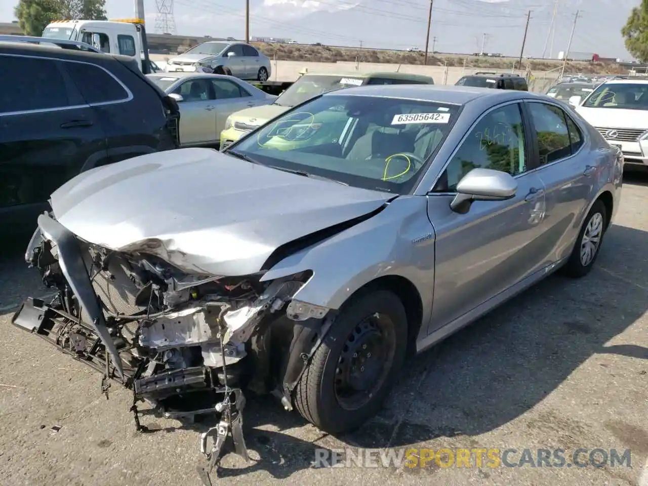 2 Photograph of a damaged car 4T1C31AKXLU519446 TOYOTA CAMRY 2020