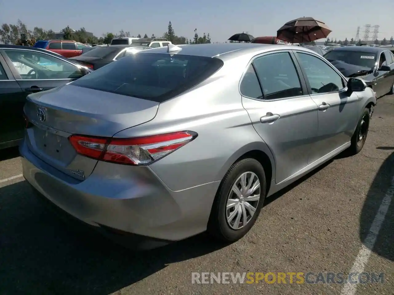 4 Photograph of a damaged car 4T1C31AKXLU519446 TOYOTA CAMRY 2020