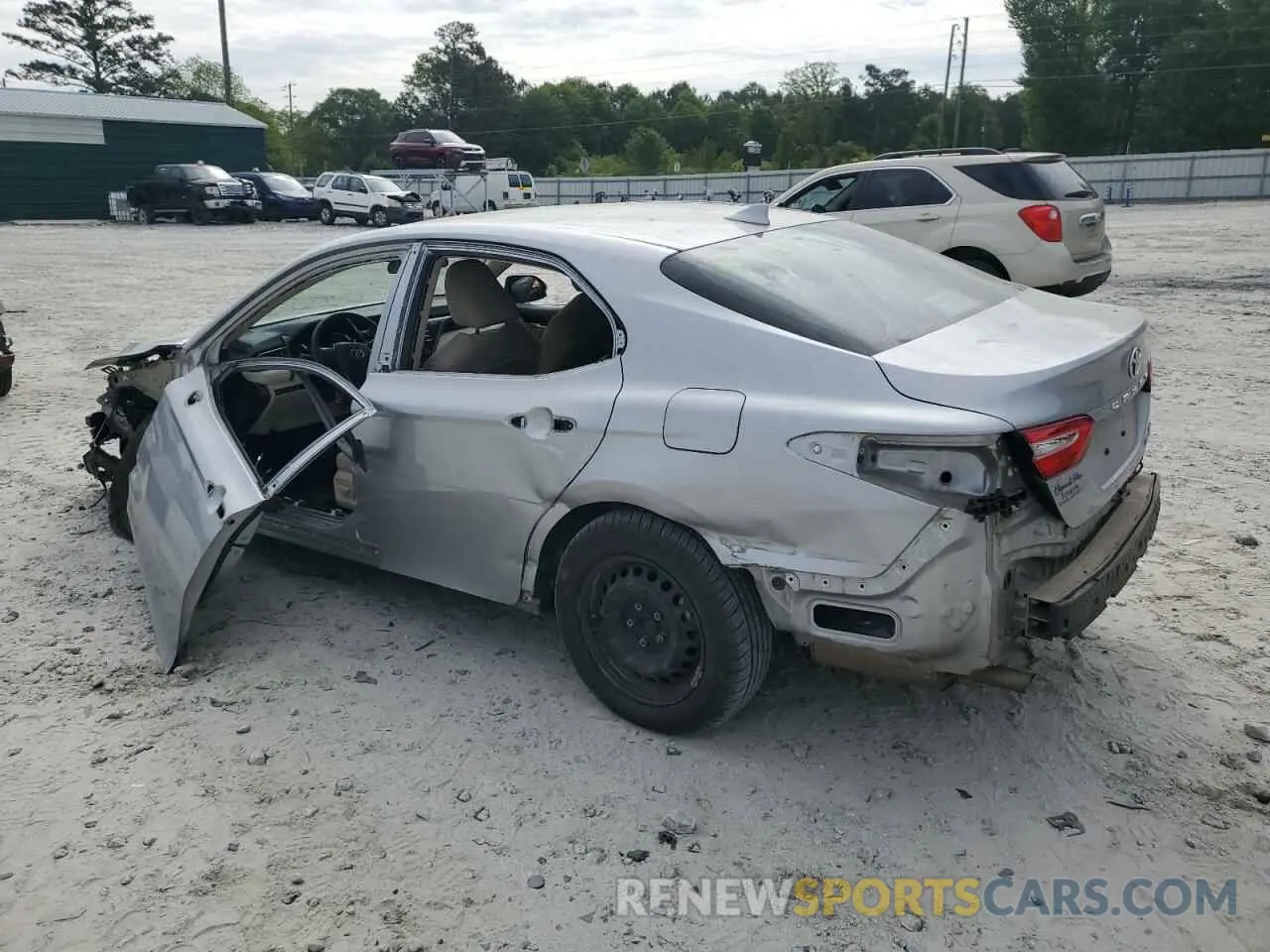 2 Photograph of a damaged car 4T1C31AKXLU536182 TOYOTA CAMRY 2020