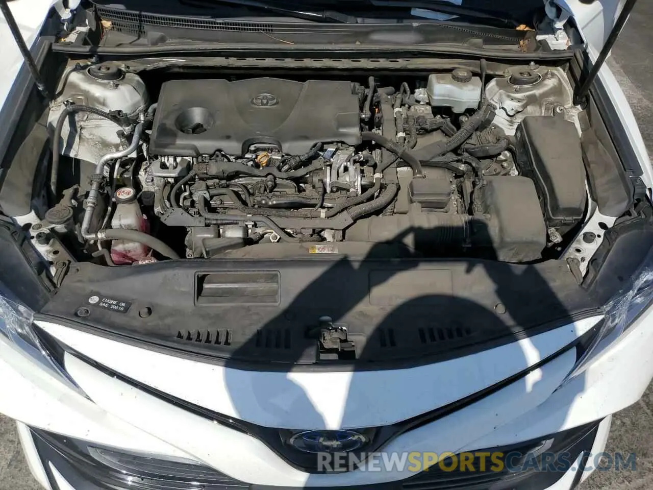 11 Photograph of a damaged car 4T1C31AKXLU546310 TOYOTA CAMRY 2020