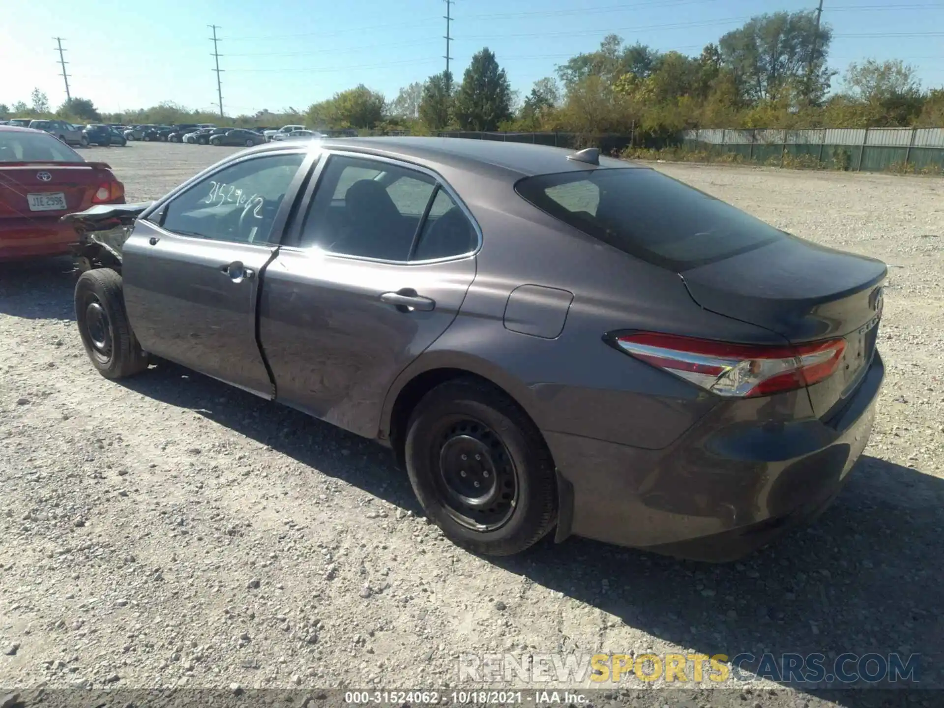 3 Photograph of a damaged car 4T1E31AK1LU522163 TOYOTA CAMRY 2020