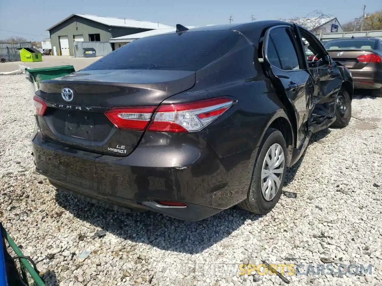 4 Photograph of a damaged car 4T1E31AK1LU528304 TOYOTA CAMRY 2020