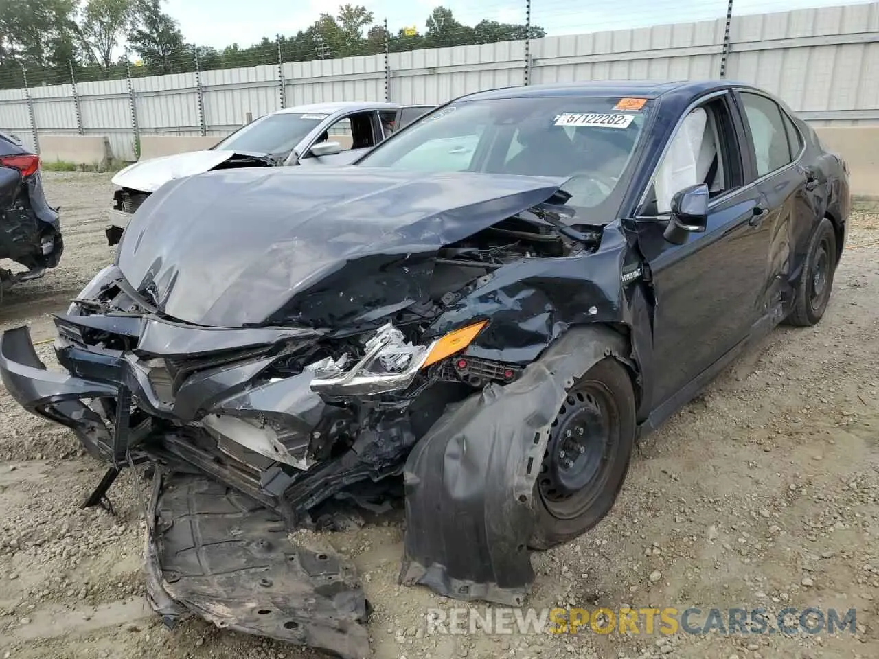 2 Photograph of a damaged car 4T1E31AK2LU010265 TOYOTA CAMRY 2020