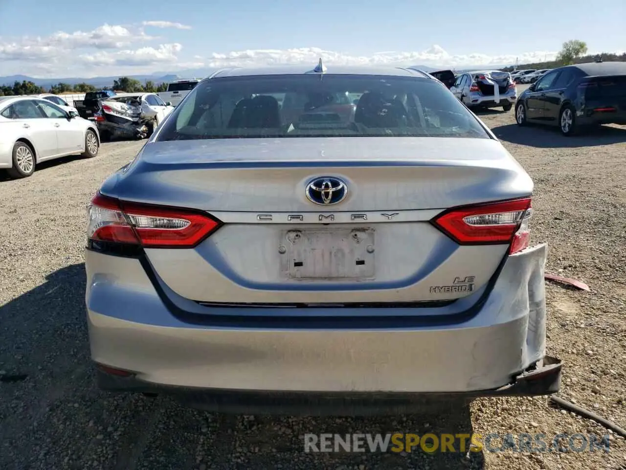 6 Photograph of a damaged car 4T1E31AK2LU522978 TOYOTA CAMRY 2020