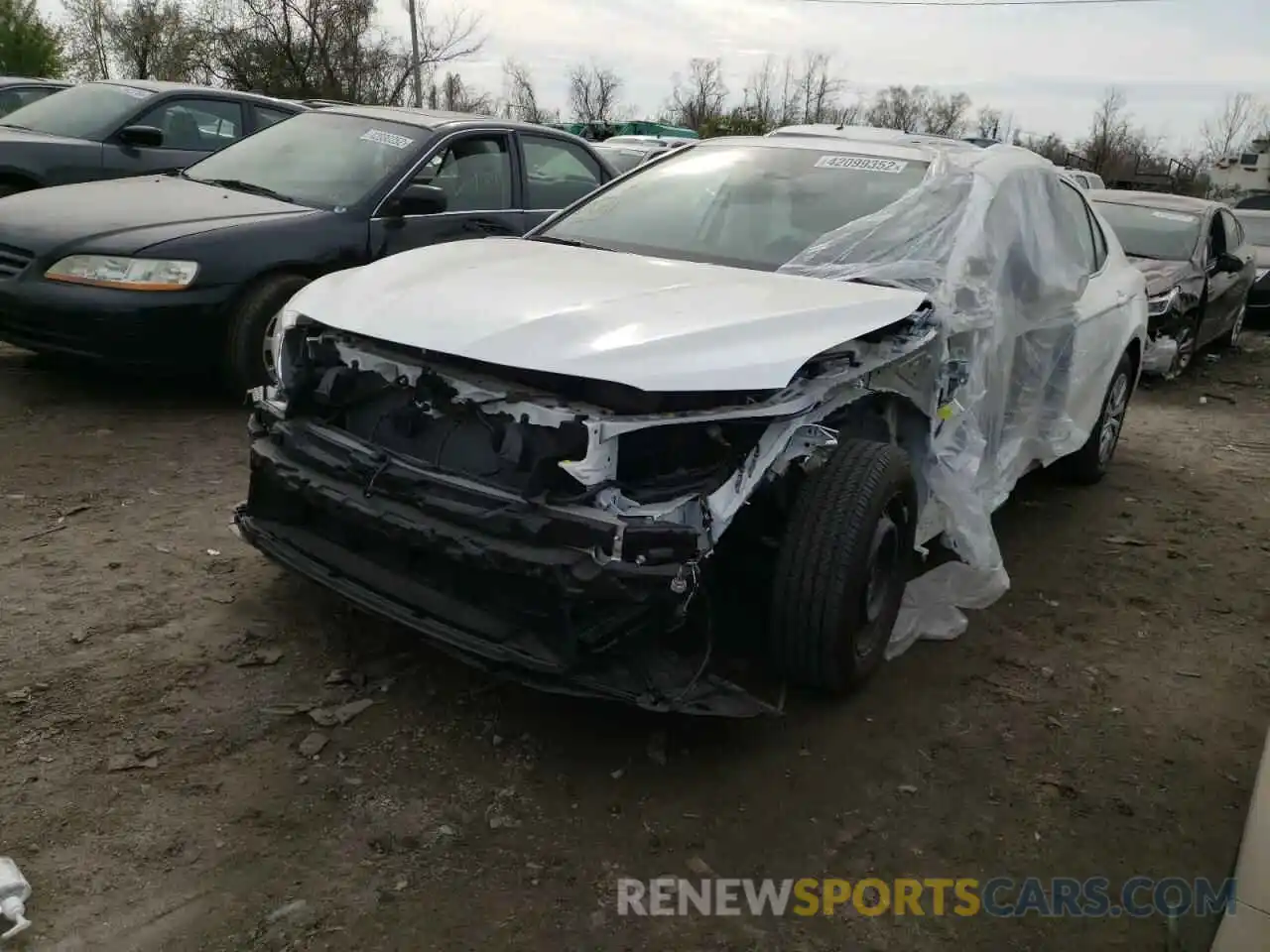 2 Photograph of a damaged car 4T1E31AK2LU523693 TOYOTA CAMRY 2020