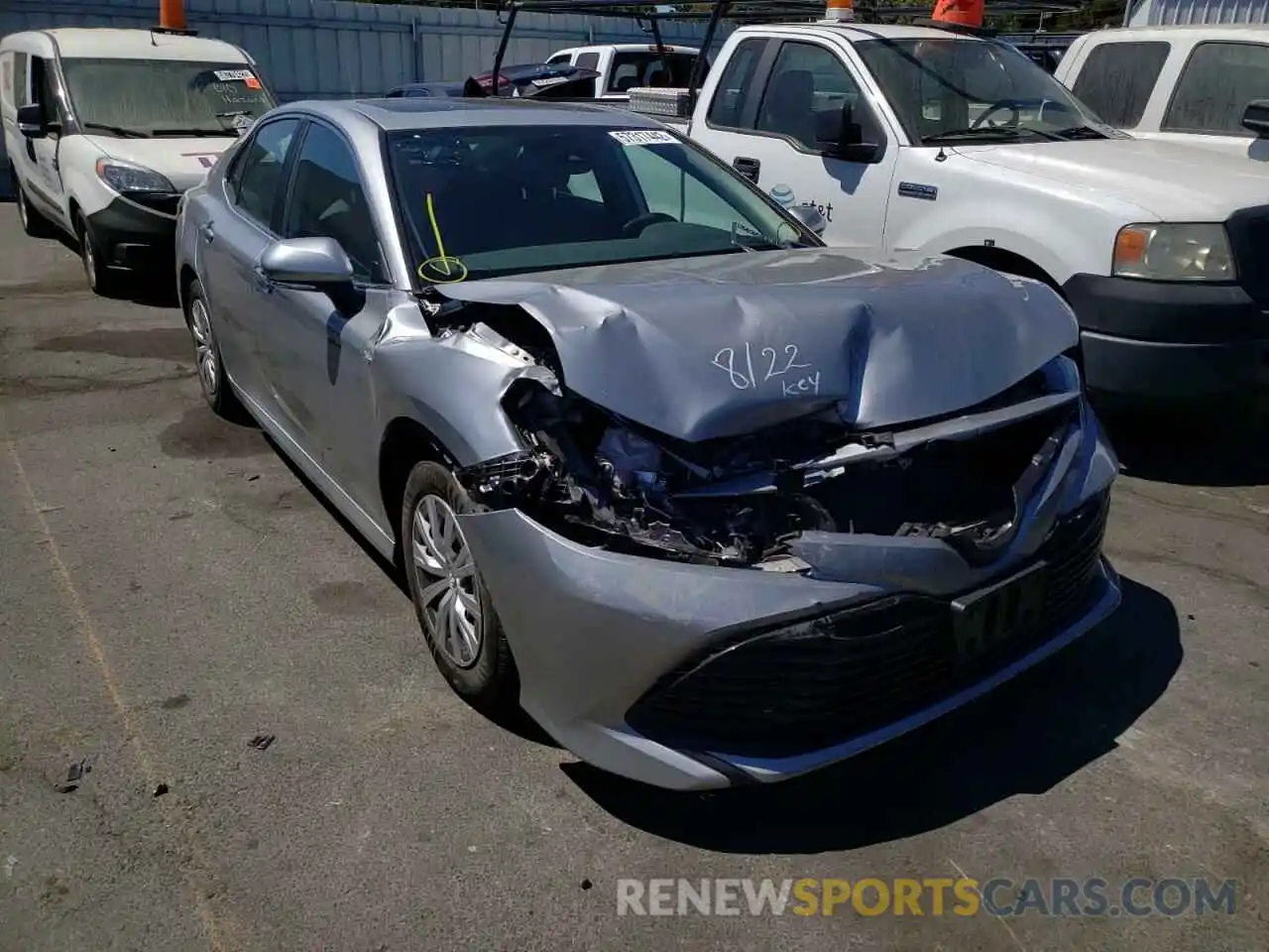 1 Photograph of a damaged car 4T1E31AK5LU018943 TOYOTA CAMRY 2020