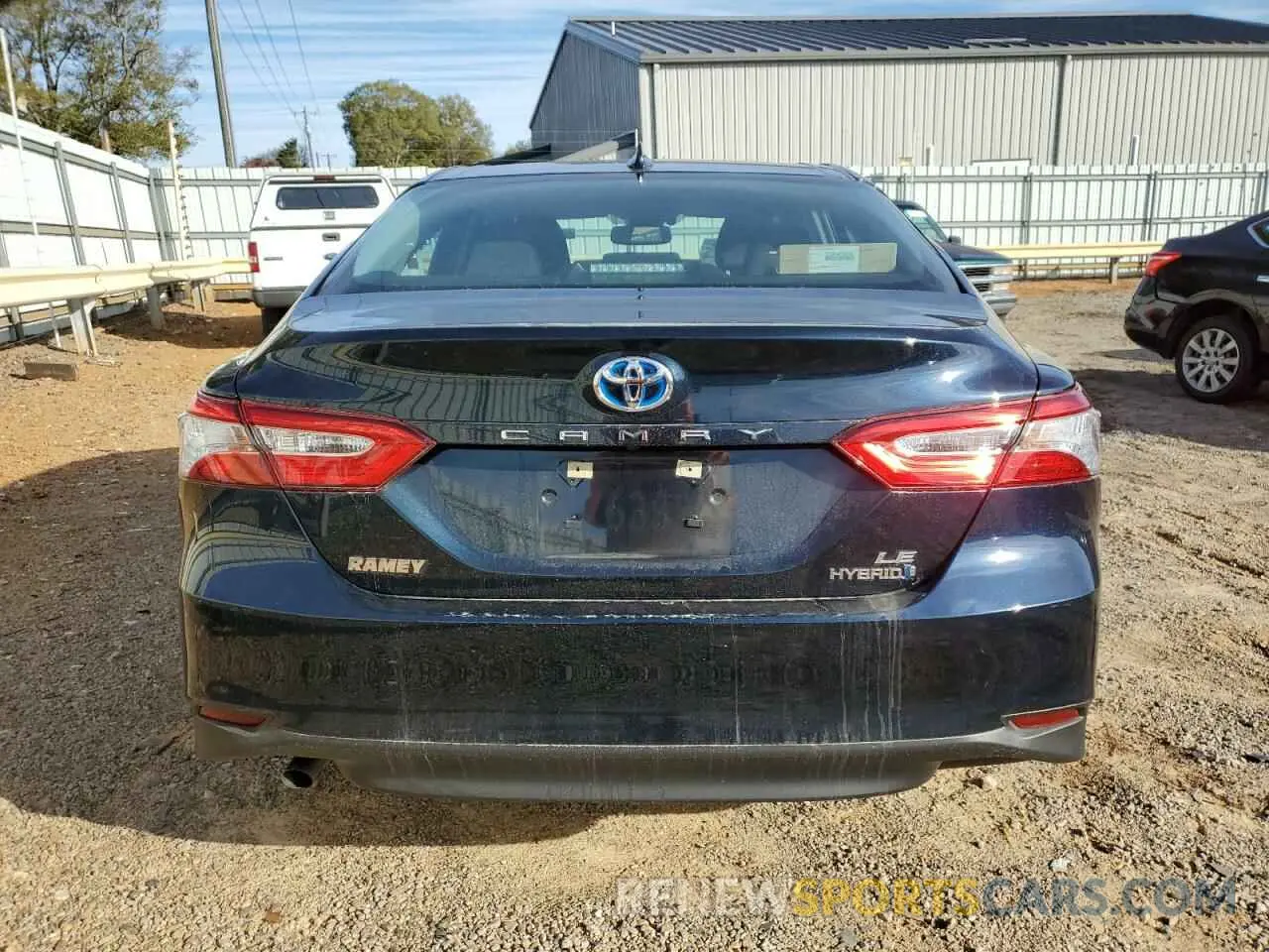 6 Photograph of a damaged car 4T1E31AK7LU015994 TOYOTA CAMRY 2020