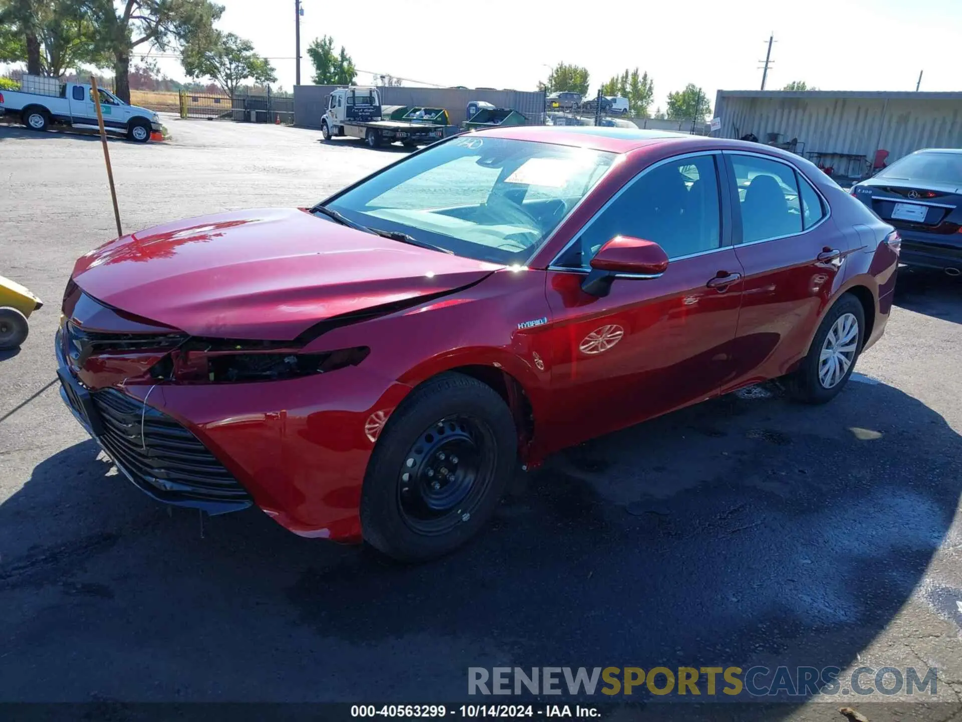 2 Photograph of a damaged car 4T1E31AK7LU545138 TOYOTA CAMRY 2020