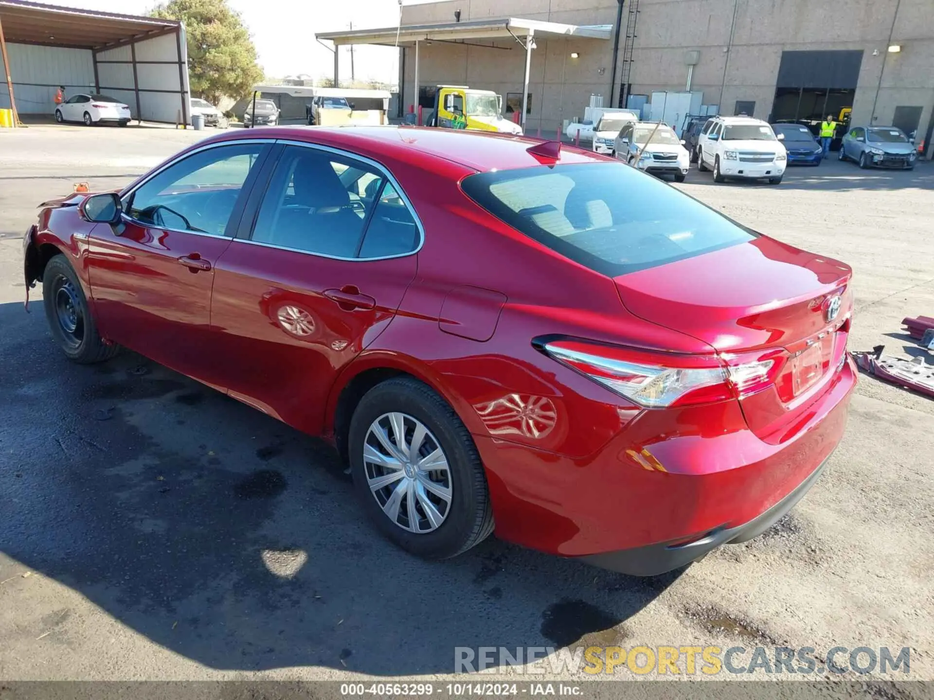 3 Photograph of a damaged car 4T1E31AK7LU545138 TOYOTA CAMRY 2020