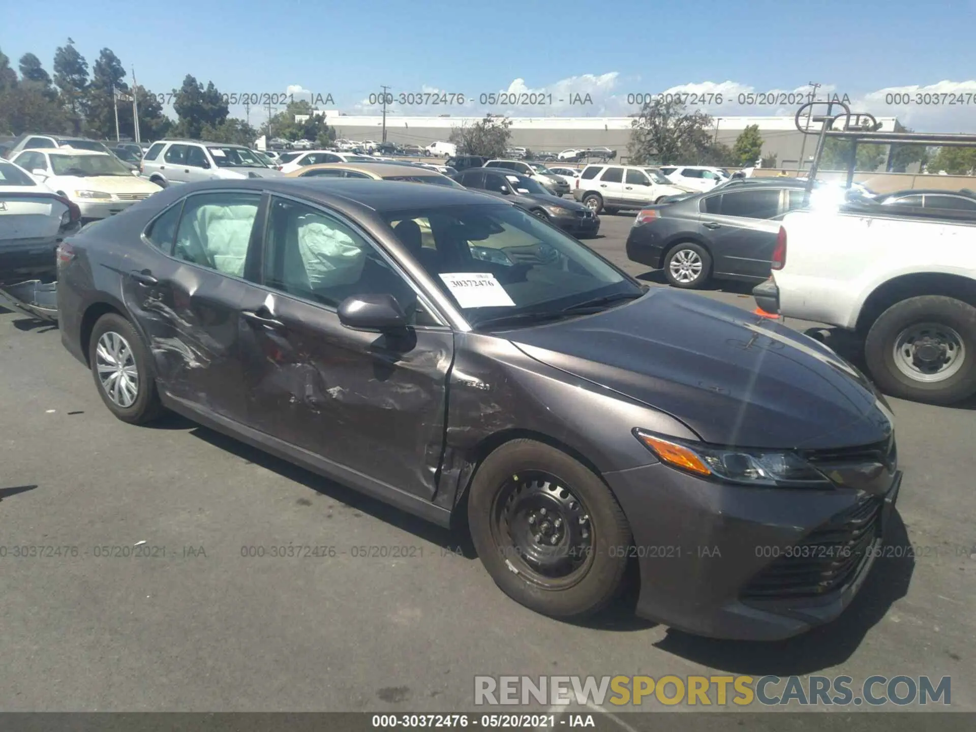 1 Photograph of a damaged car 4T1E31AK9LU527823 TOYOTA CAMRY 2020