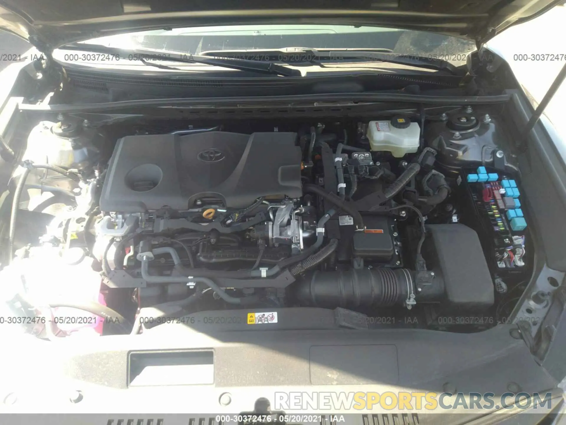 10 Photograph of a damaged car 4T1E31AK9LU527823 TOYOTA CAMRY 2020