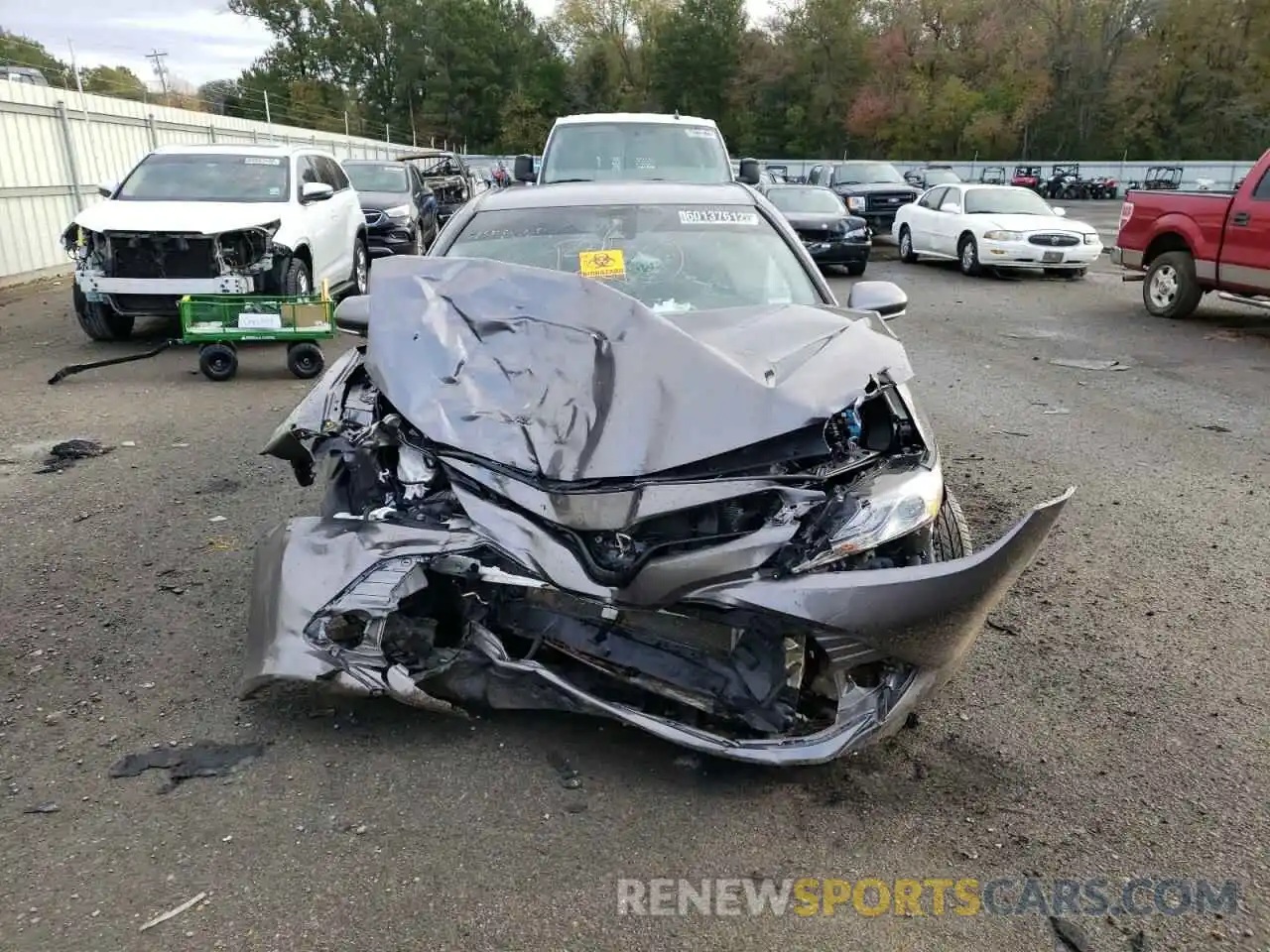 5 Photograph of a damaged car 4T1F11AK0LU997068 TOYOTA CAMRY 2020