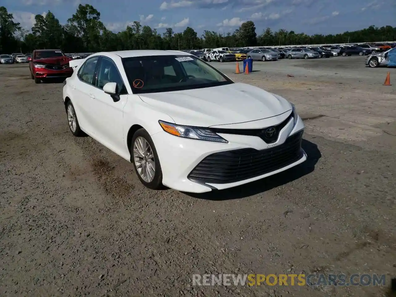 1 Photograph of a damaged car 4T1F11AK1LU365454 TOYOTA CAMRY 2020