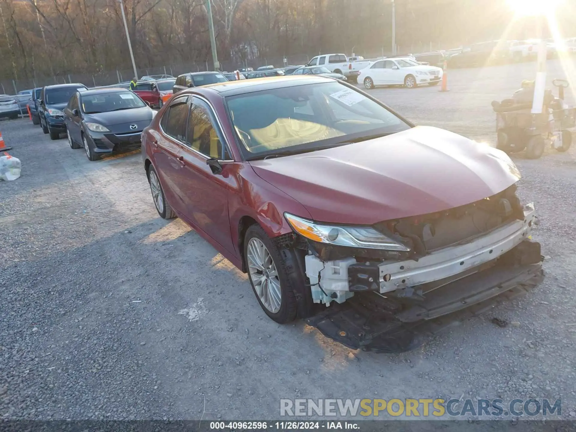 1 Photograph of a damaged car 4T1F11AK1LU503641 TOYOTA CAMRY 2020