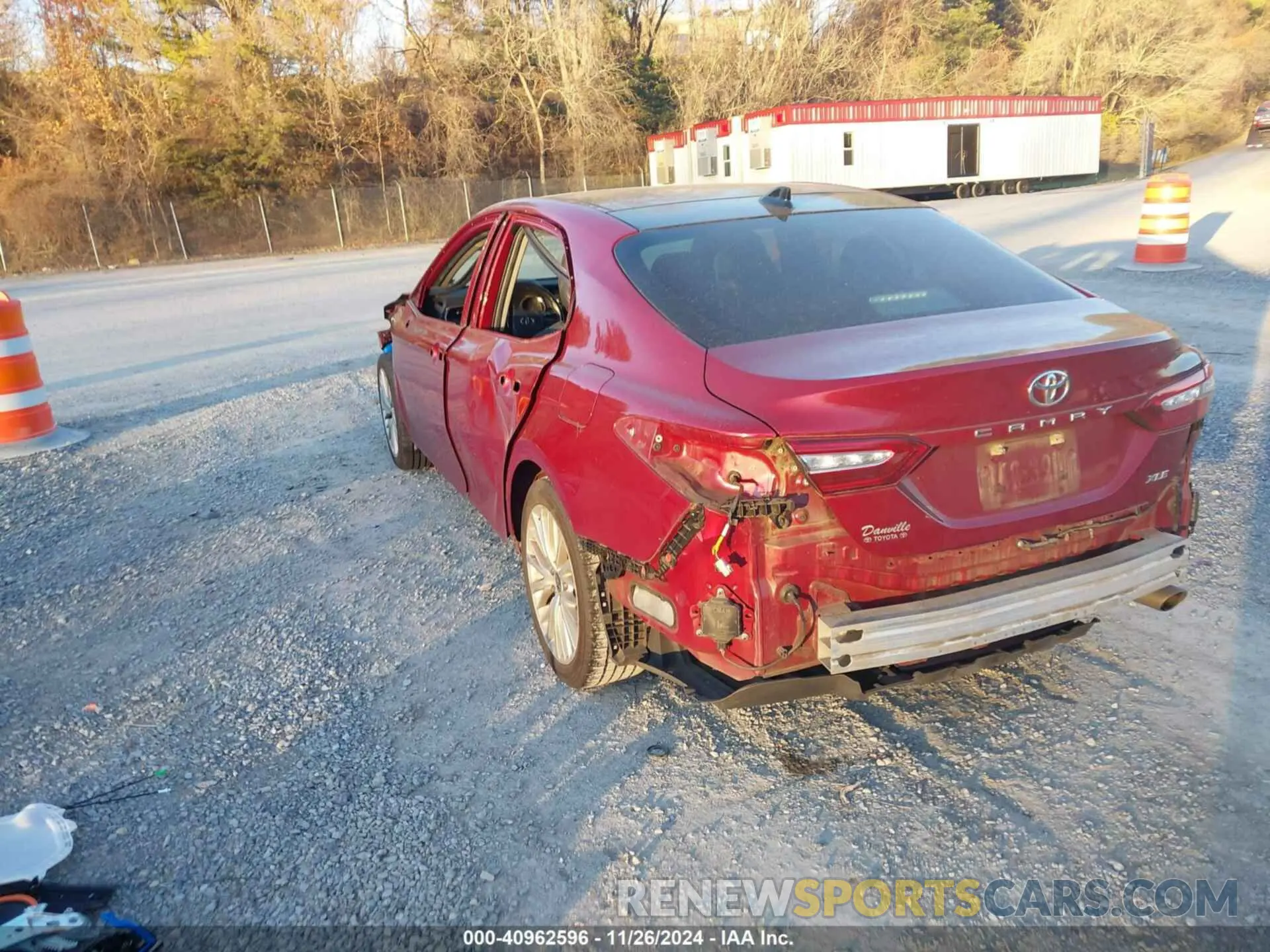 3 Photograph of a damaged car 4T1F11AK1LU503641 TOYOTA CAMRY 2020