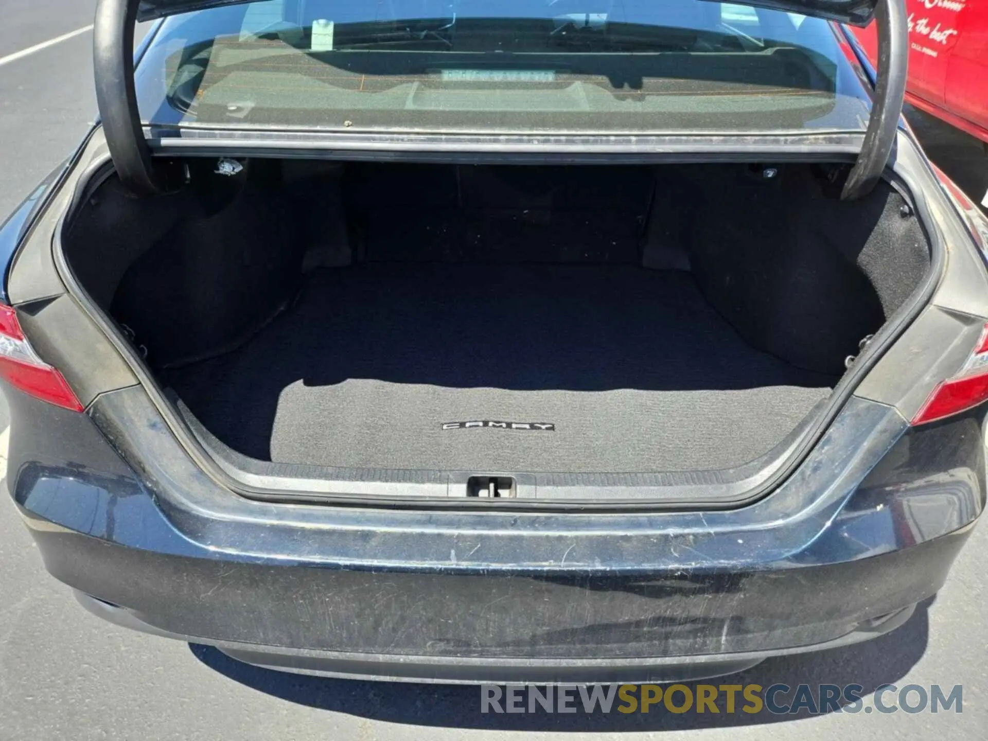 14 Photograph of a damaged car 4T1F11AK1LU857756 TOYOTA CAMRY 2020