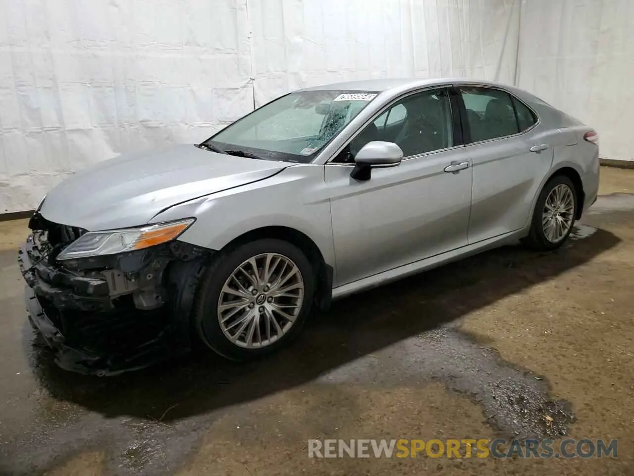 1 Photograph of a damaged car 4T1F11AK1LU867896 TOYOTA CAMRY 2020