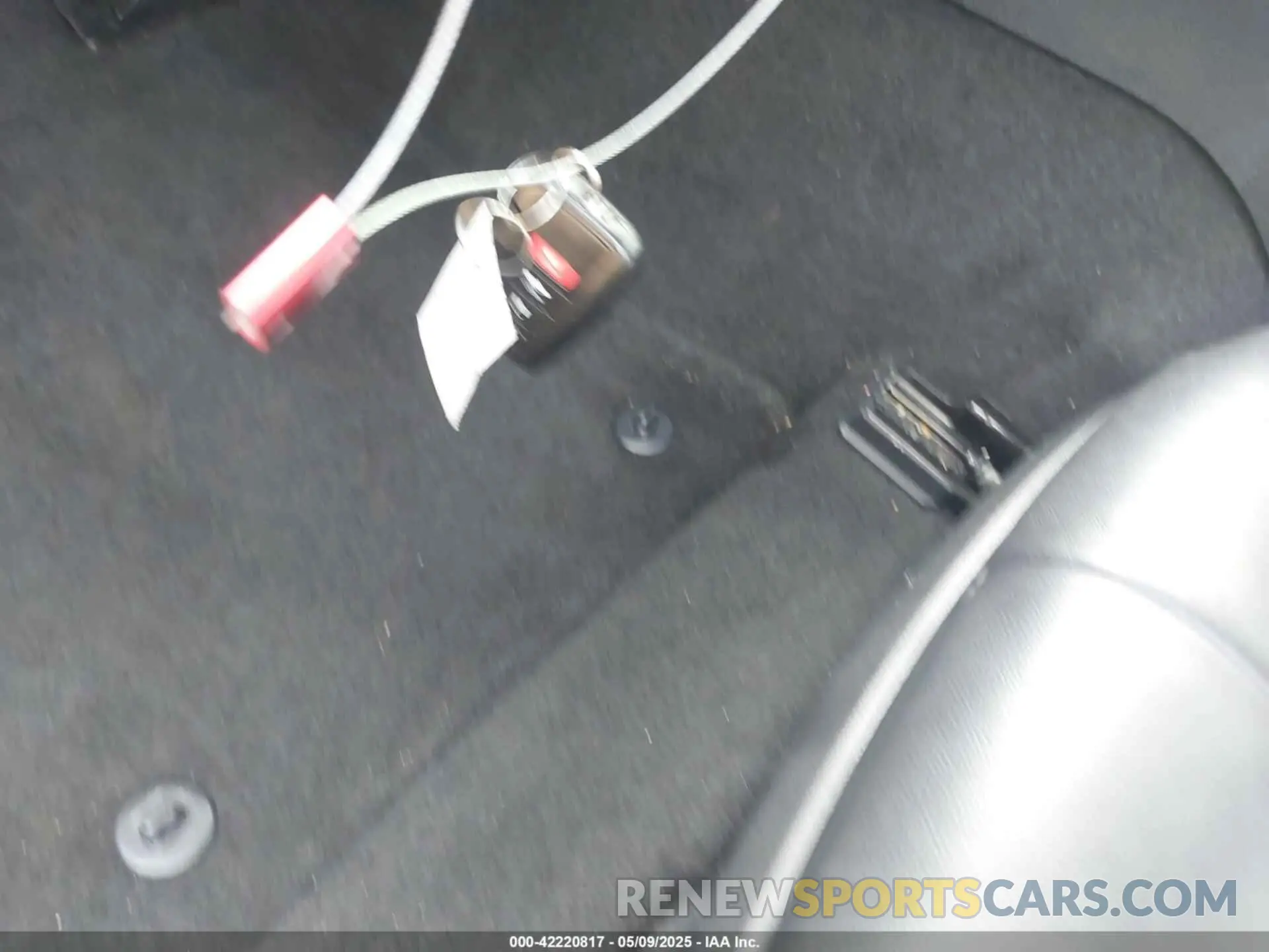 11 Photograph of a damaged car 4T1F11AK1LU996222 TOYOTA CAMRY 2020