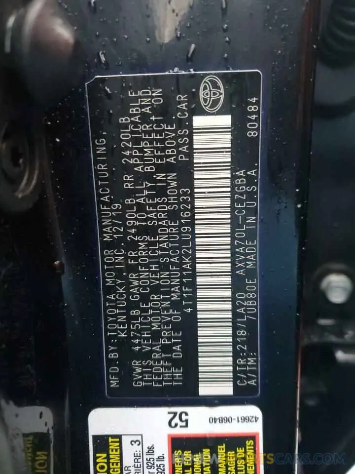 12 Photograph of a damaged car 4T1F11AK2LU916233 TOYOTA CAMRY 2020