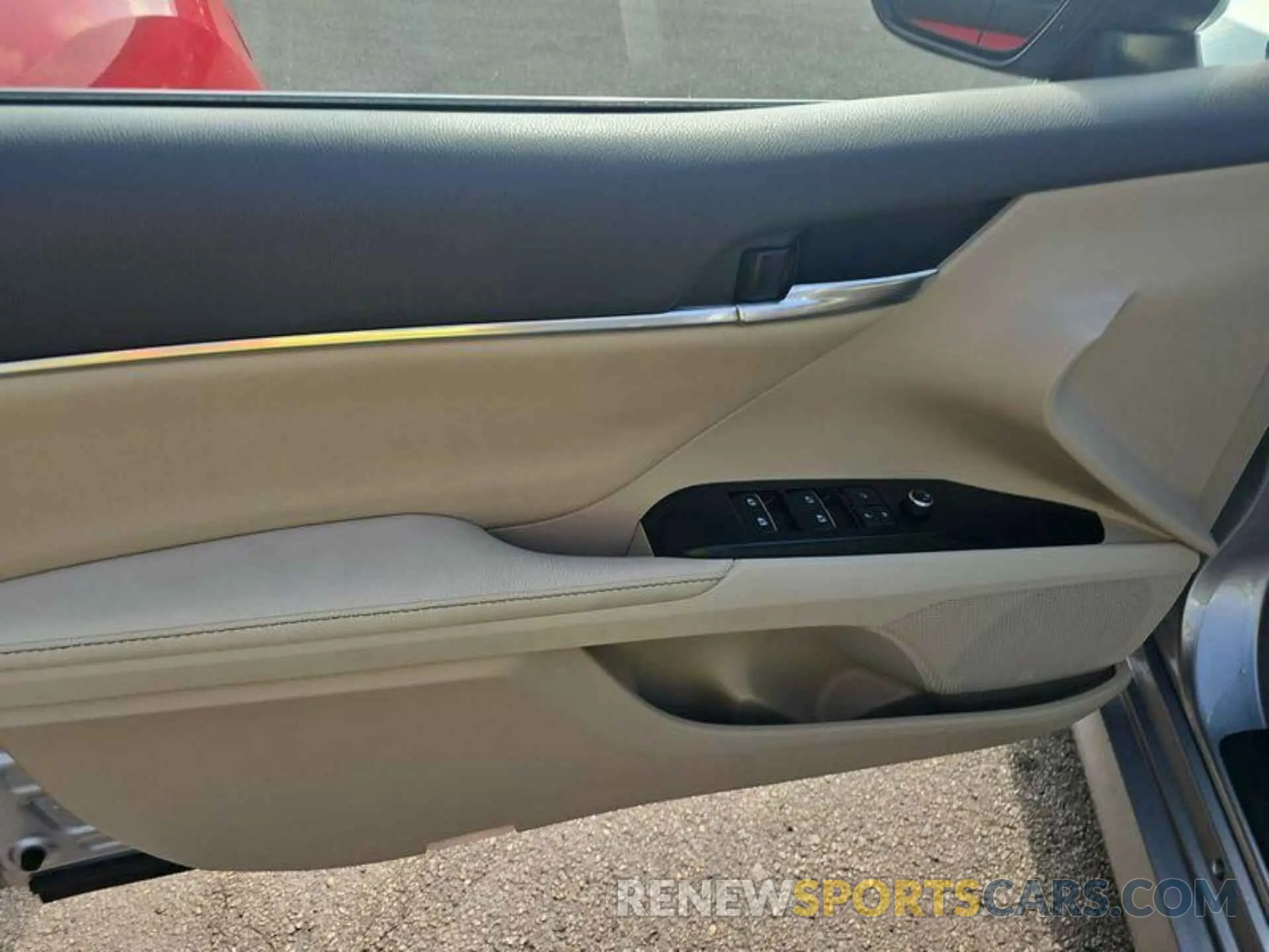 3 Photograph of a damaged car 4T1F11AK3LU947135 TOYOTA CAMRY 2020