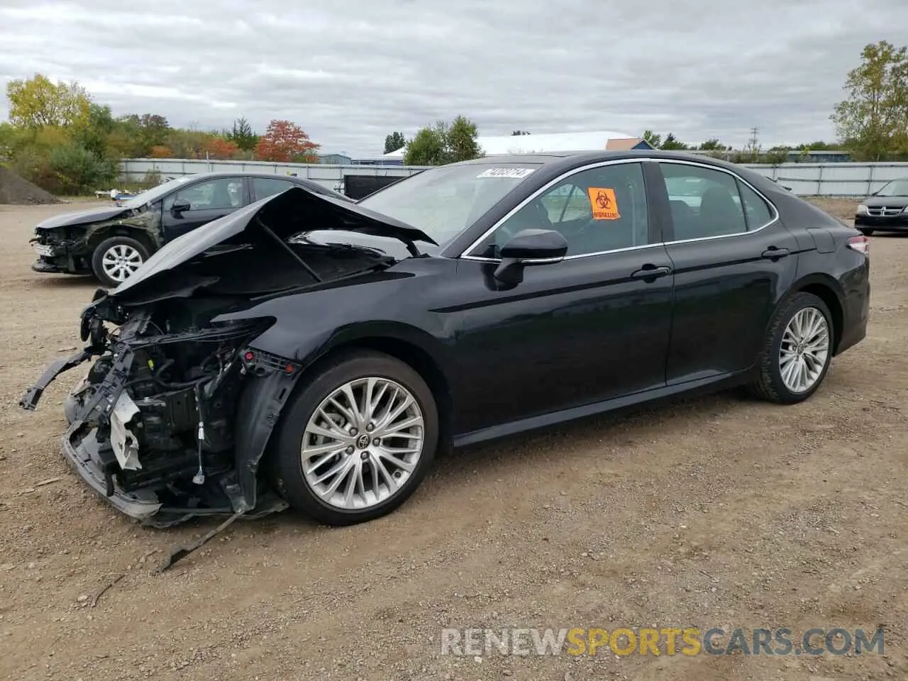 1 Photograph of a damaged car 4T1F11AK3LU974402 TOYOTA CAMRY 2020