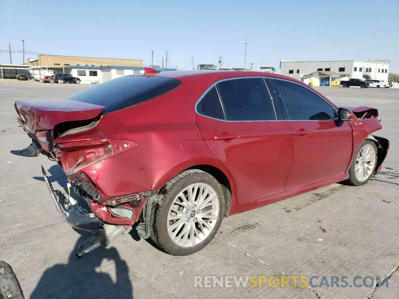 3 Photograph of a damaged car 4T1F11AK3LU992821 TOYOTA CAMRY 2020