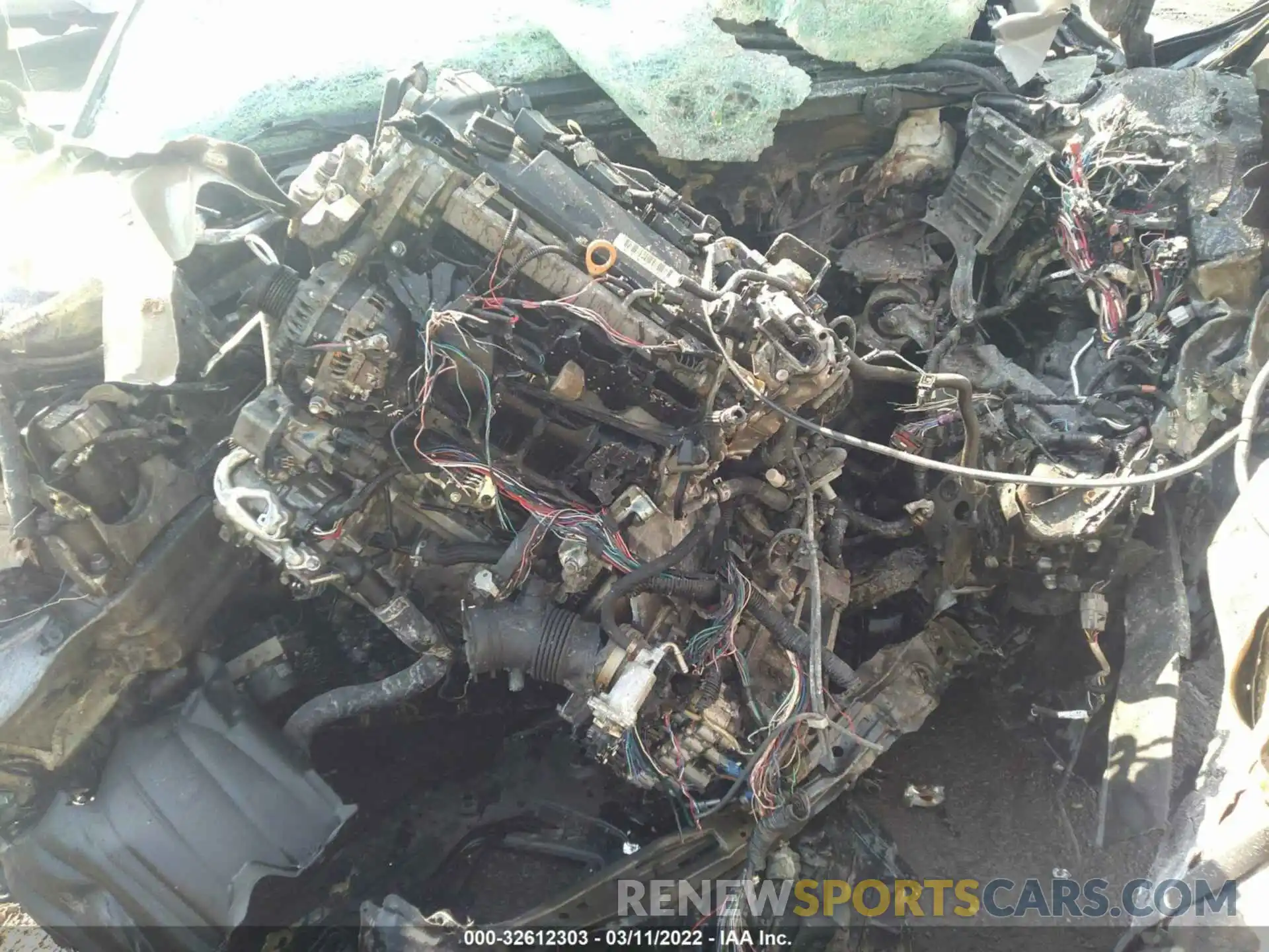 10 Photograph of a damaged car 4T1F11AK4LU312666 TOYOTA CAMRY 2020