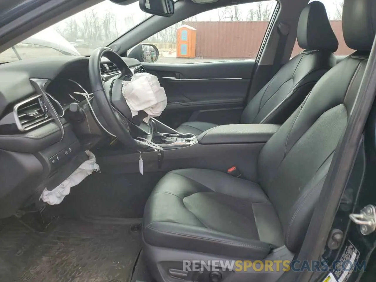7 Photograph of a damaged car 4T1F11AK4LU336630 TOYOTA CAMRY 2020