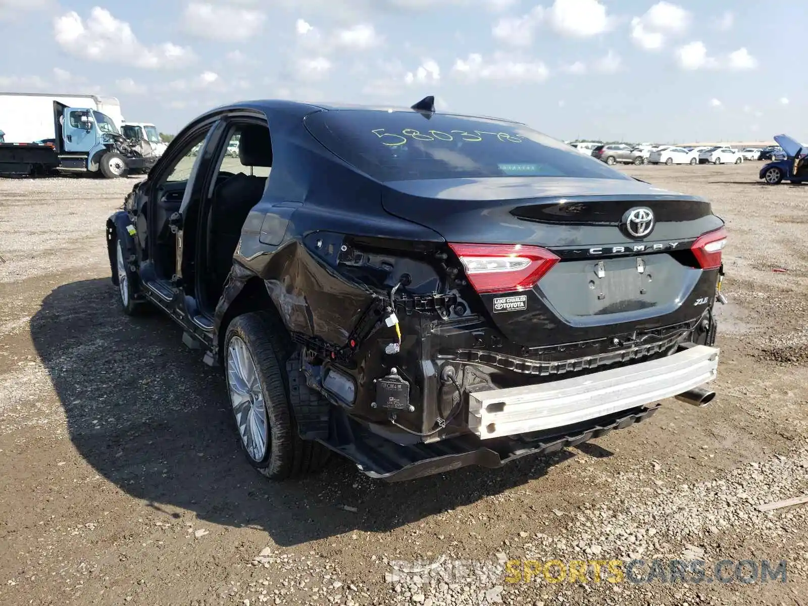 3 Photograph of a damaged car 4T1F11AK4LU966115 TOYOTA CAMRY 2020