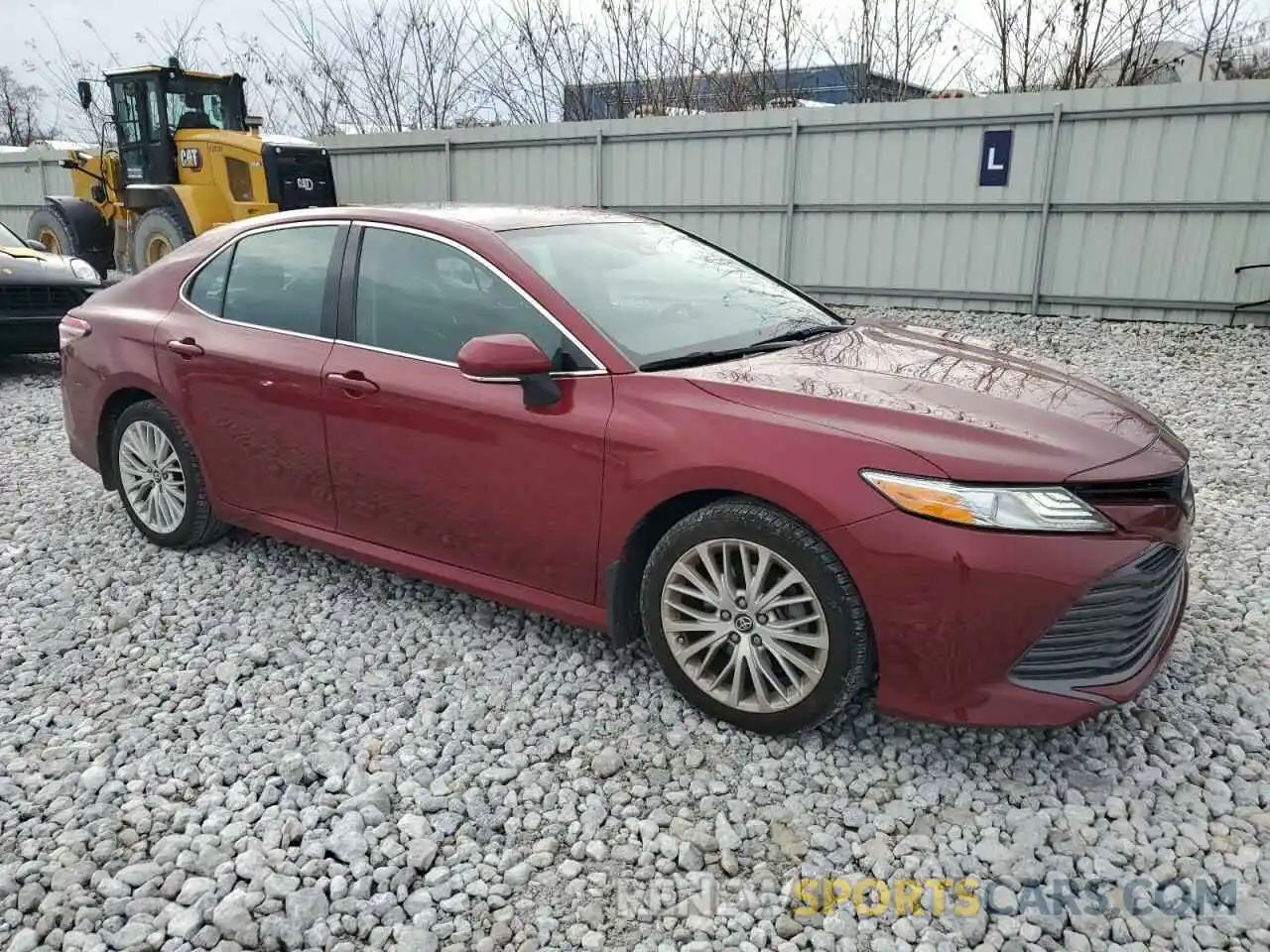 4 Photograph of a damaged car 4T1F11AK5LU312840 TOYOTA CAMRY 2020