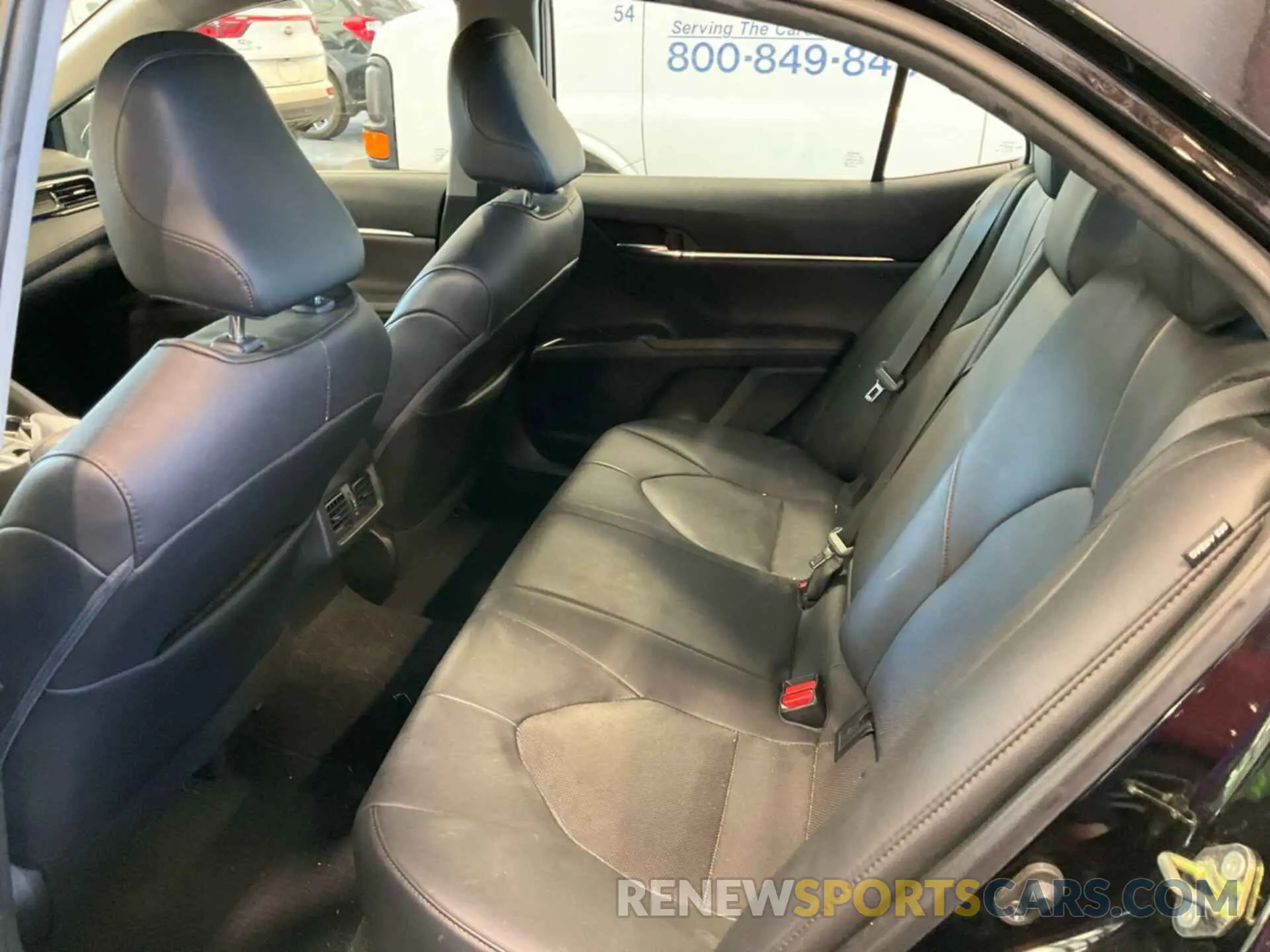 30 Photograph of a damaged car 4T1F11AK5LU943085 TOYOTA CAMRY 2020