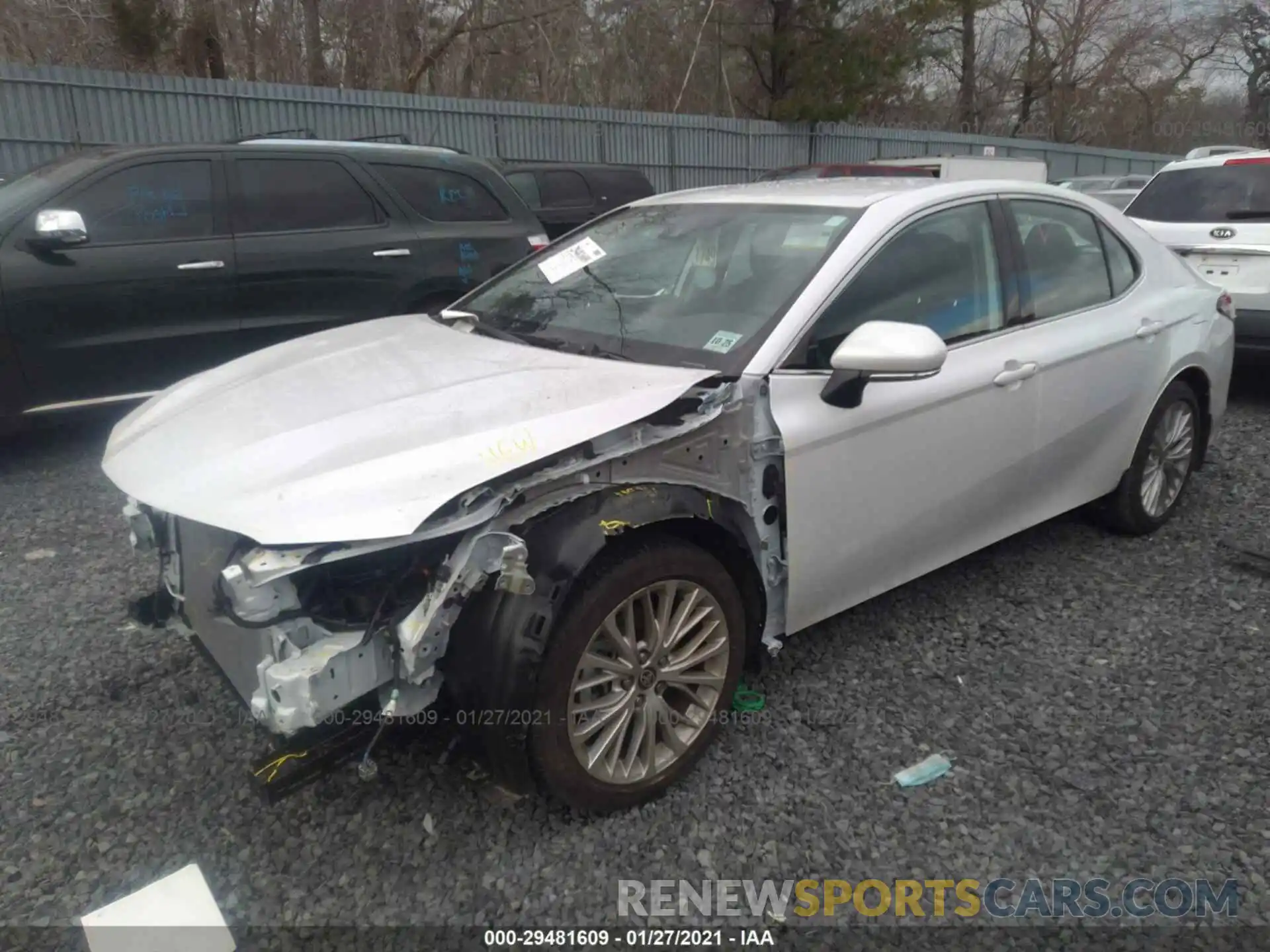 2 Photograph of a damaged car 4T1F11AK5LU998278 TOYOTA CAMRY 2020