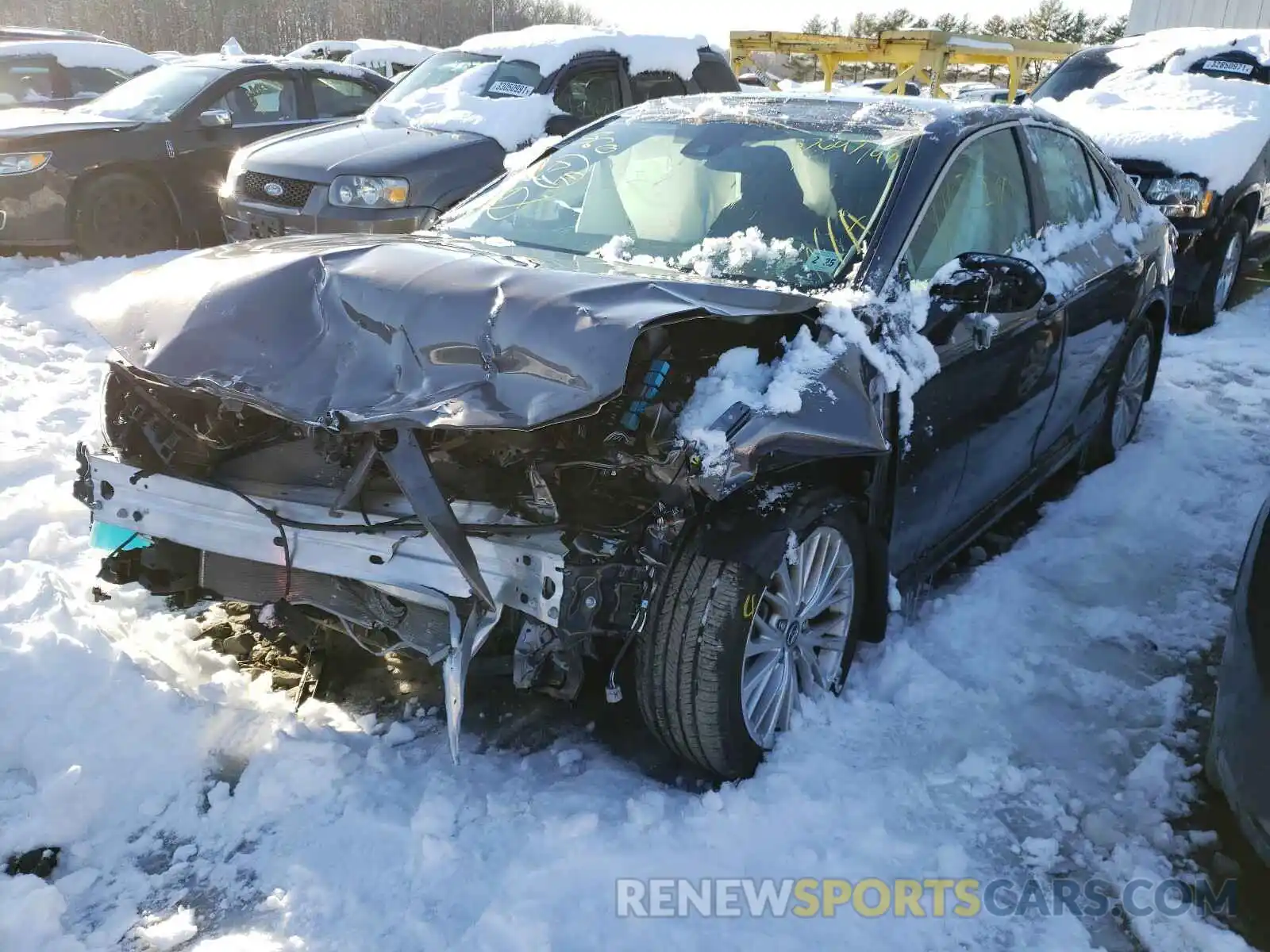 9 Photograph of a damaged car 4T1F11AK6LU339822 TOYOTA CAMRY 2020