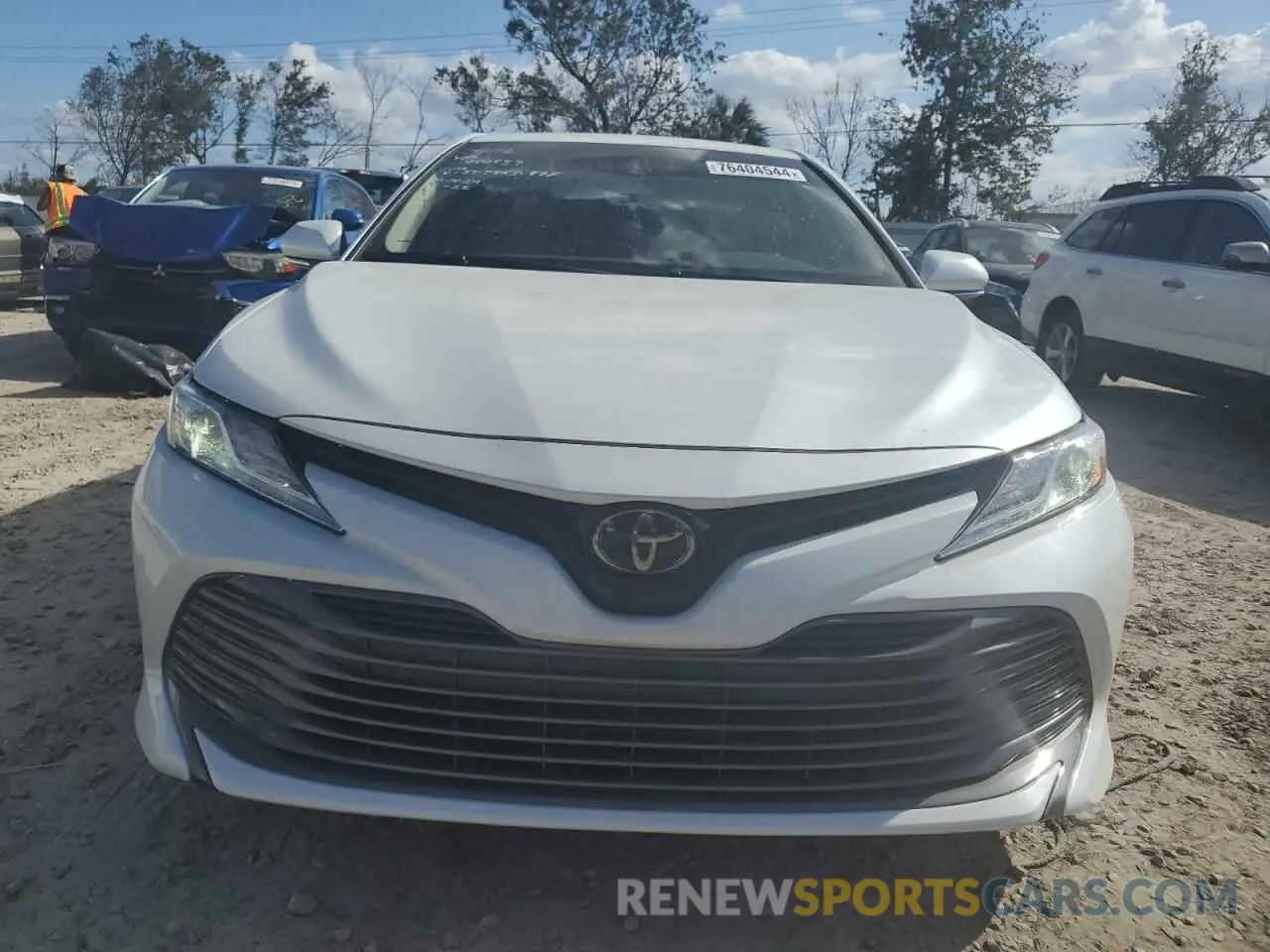 5 Photograph of a damaged car 4T1F11AK6LU980839 TOYOTA CAMRY 2020