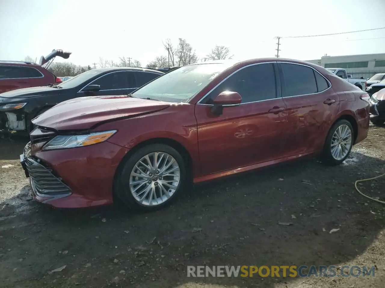 1 Photograph of a damaged car 4T1F11AK6LU991453 TOYOTA CAMRY 2020