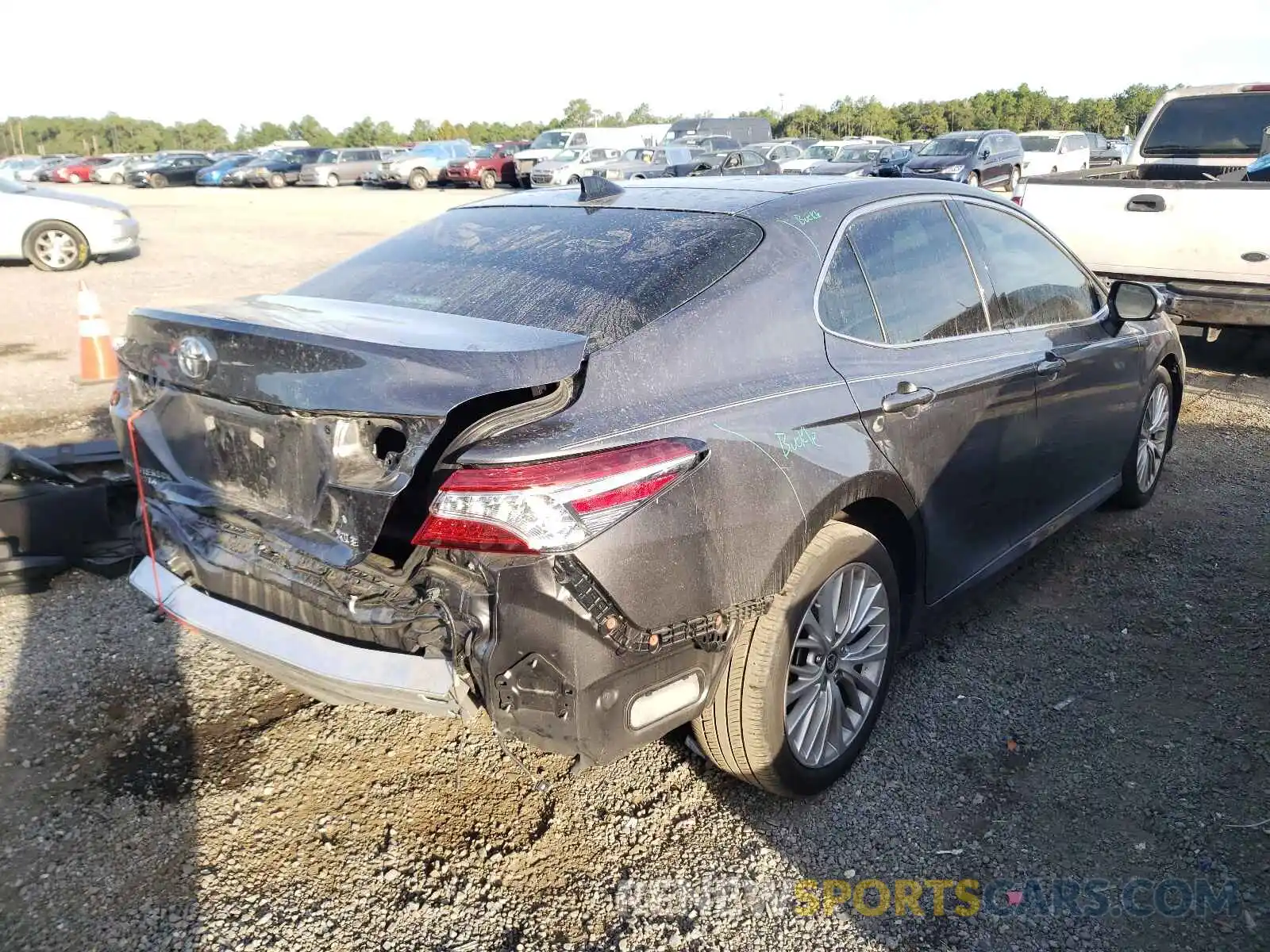 4 Photograph of a damaged car 4T1F11AK6LU994689 TOYOTA CAMRY 2020